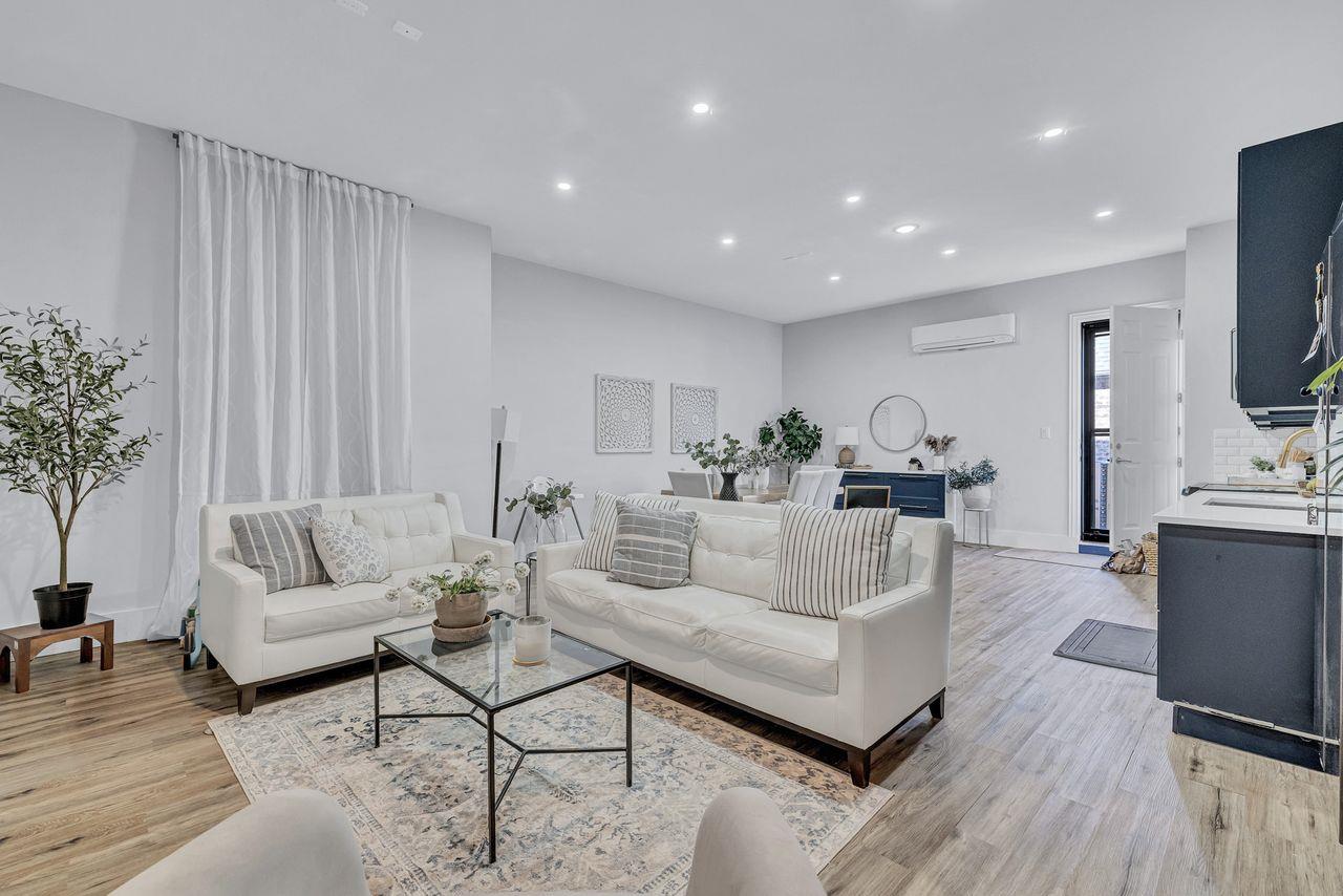 2304 Pack Iron Pass, Leander, TX 78641