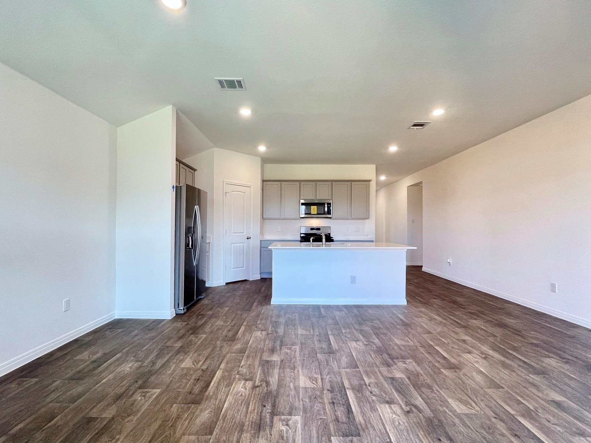 152 Gablynn Cv, Kyle, TX 78640