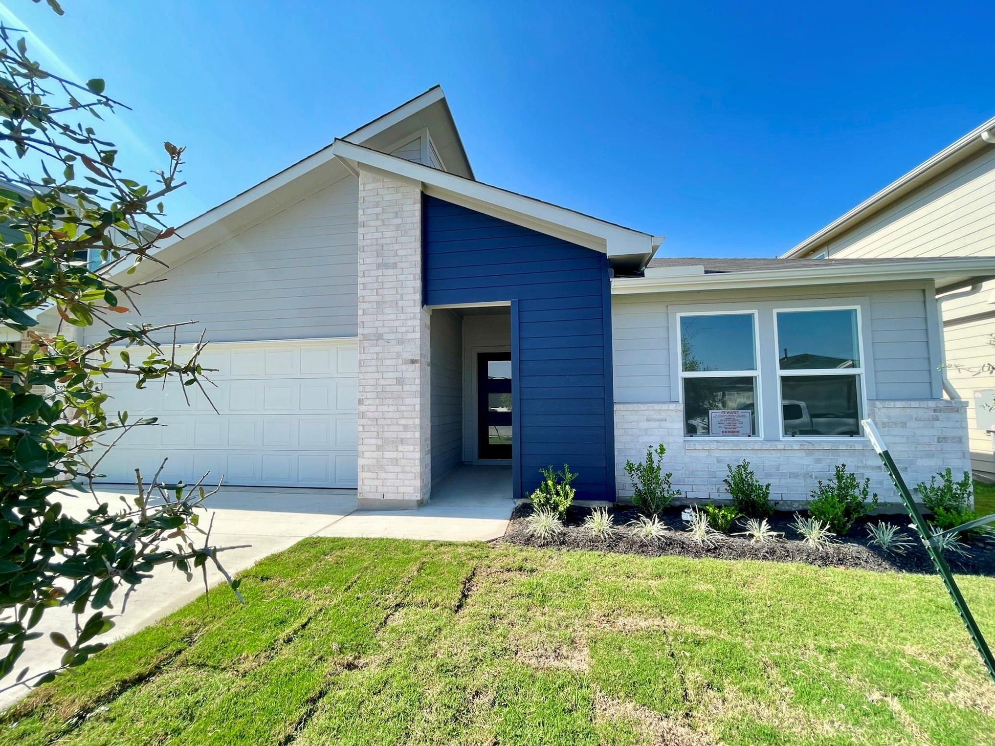152 Gablynn Cv, Kyle, TX 78640