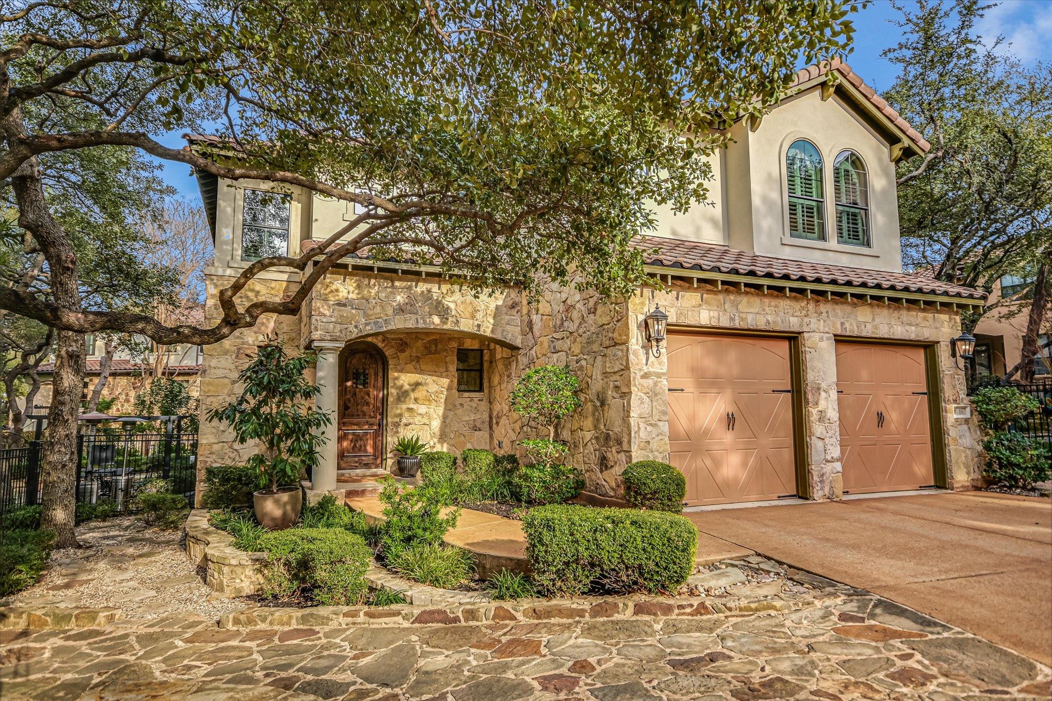 1036 Liberty Park Dr # 15, Austin, TX 78746