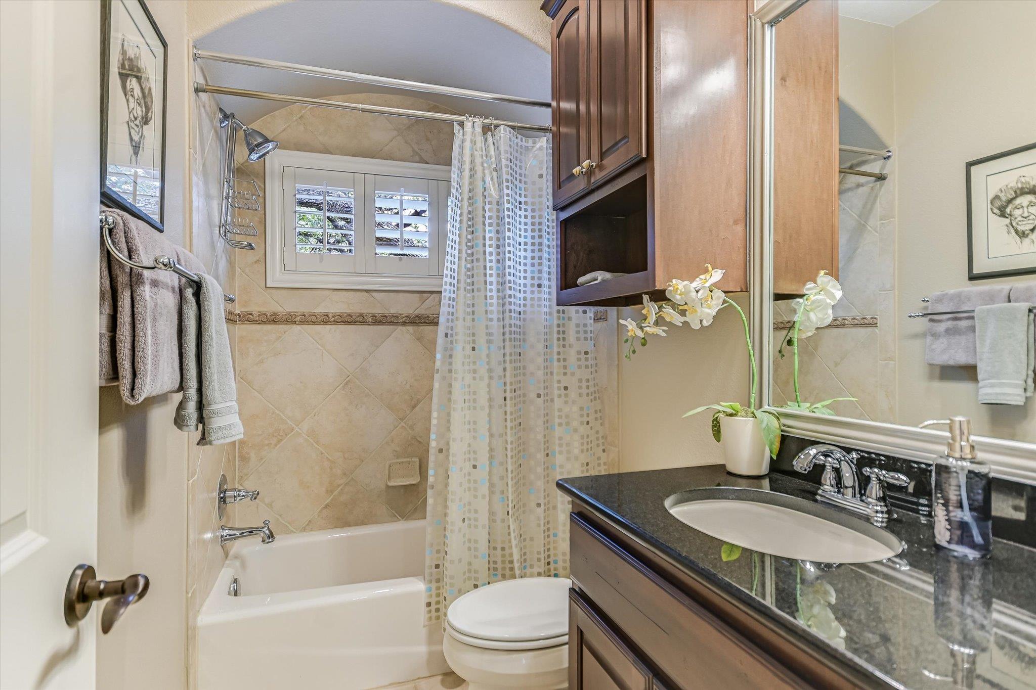 1036 Liberty Park Dr # 15, Austin, TX 78746