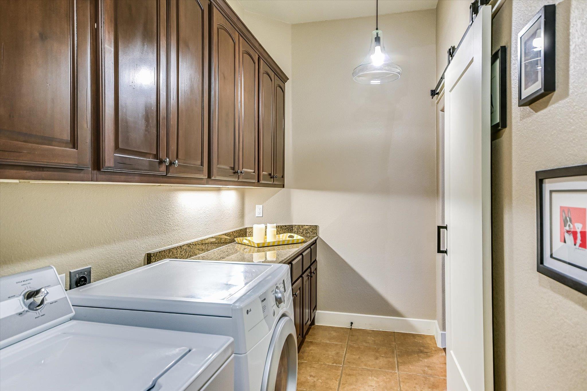 1036 Liberty Park Dr # 15, Austin, TX 78746