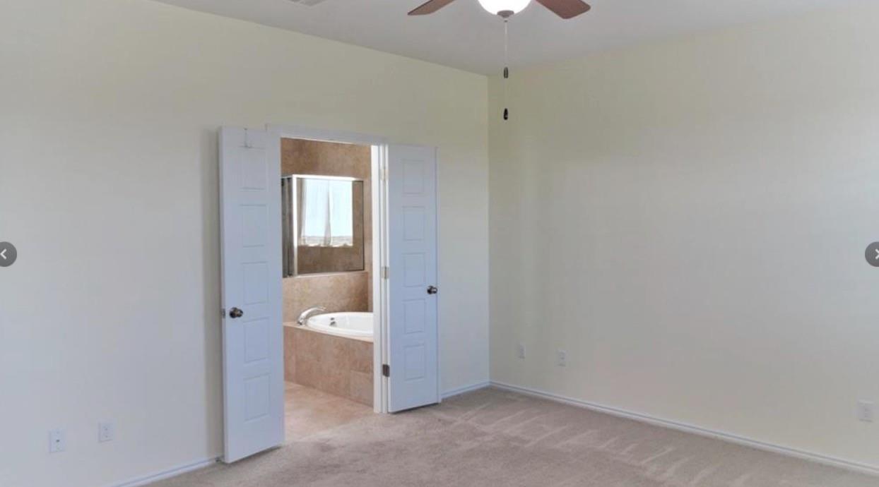 704 Carillion Dr, Pflugerville, TX 78660