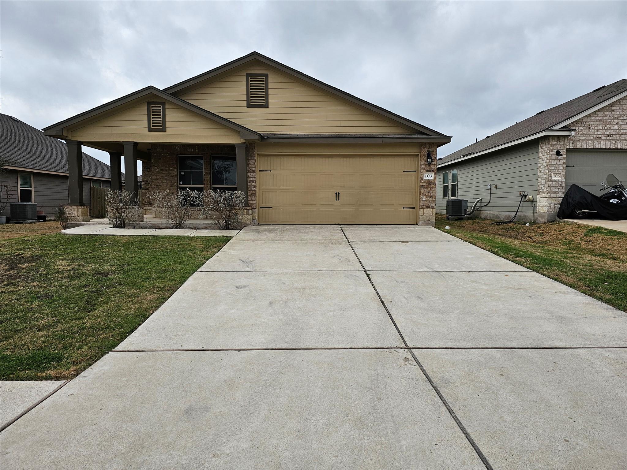 103 Beth Ann Loop, Taylor, TX 76574