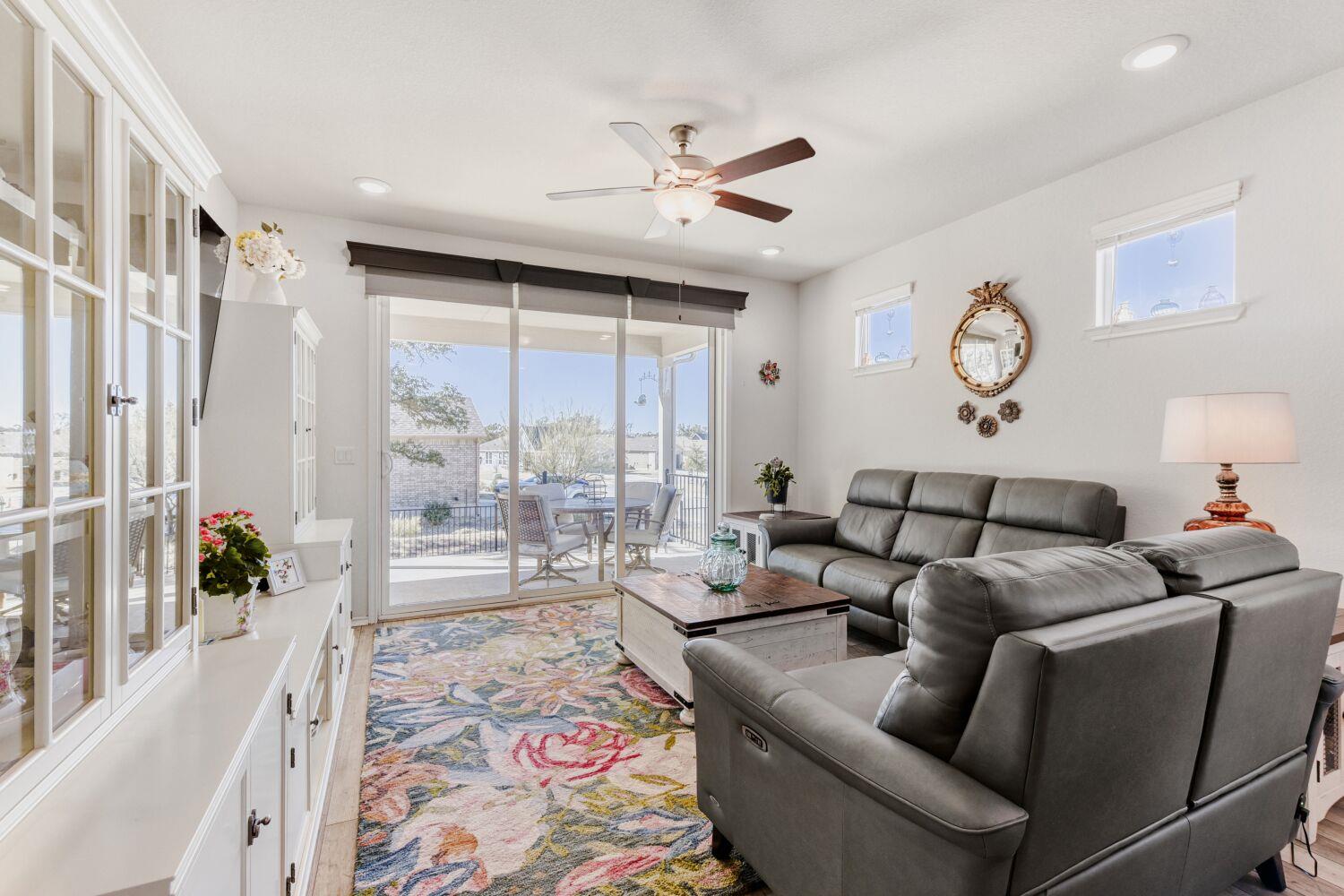 815 Saratoga Ln, Georgetown, TX 78633