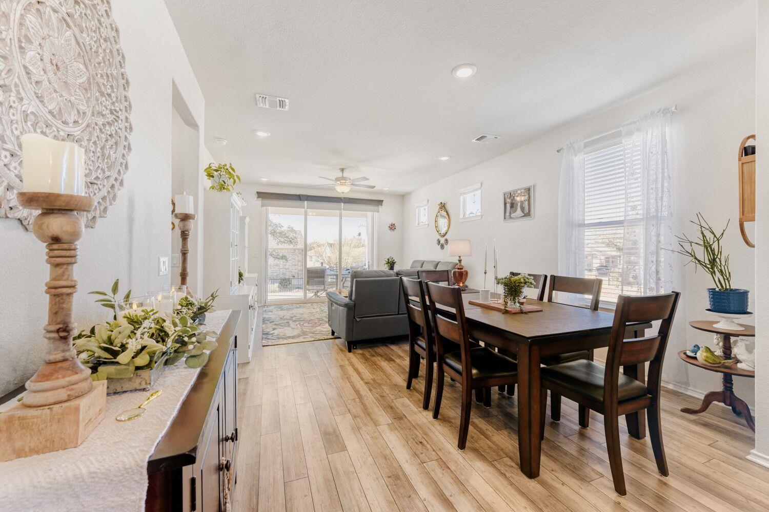 815 Saratoga Ln, Georgetown, TX 78633