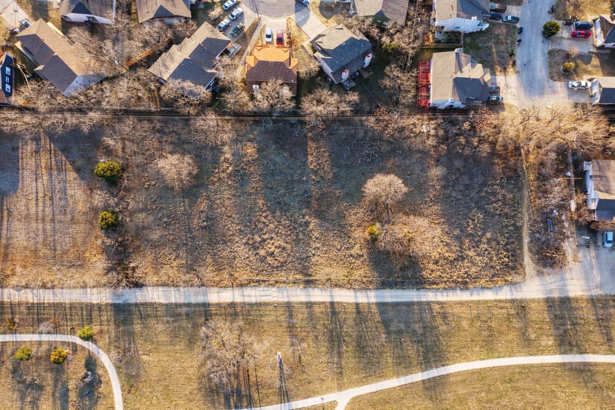 902 E Bowman Dr, Round Rock, TX 78664