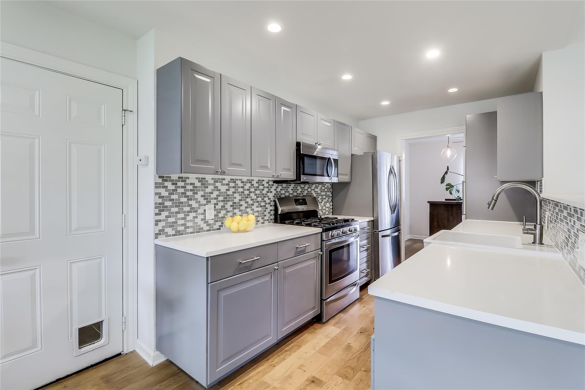 7300 Glenhill Rd, Austin, TX 78752