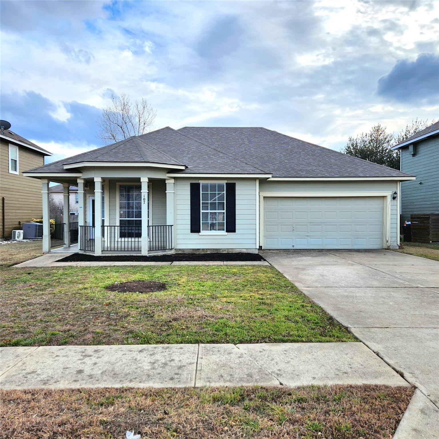 107 Holmstrom St, Hutto, TX 78634