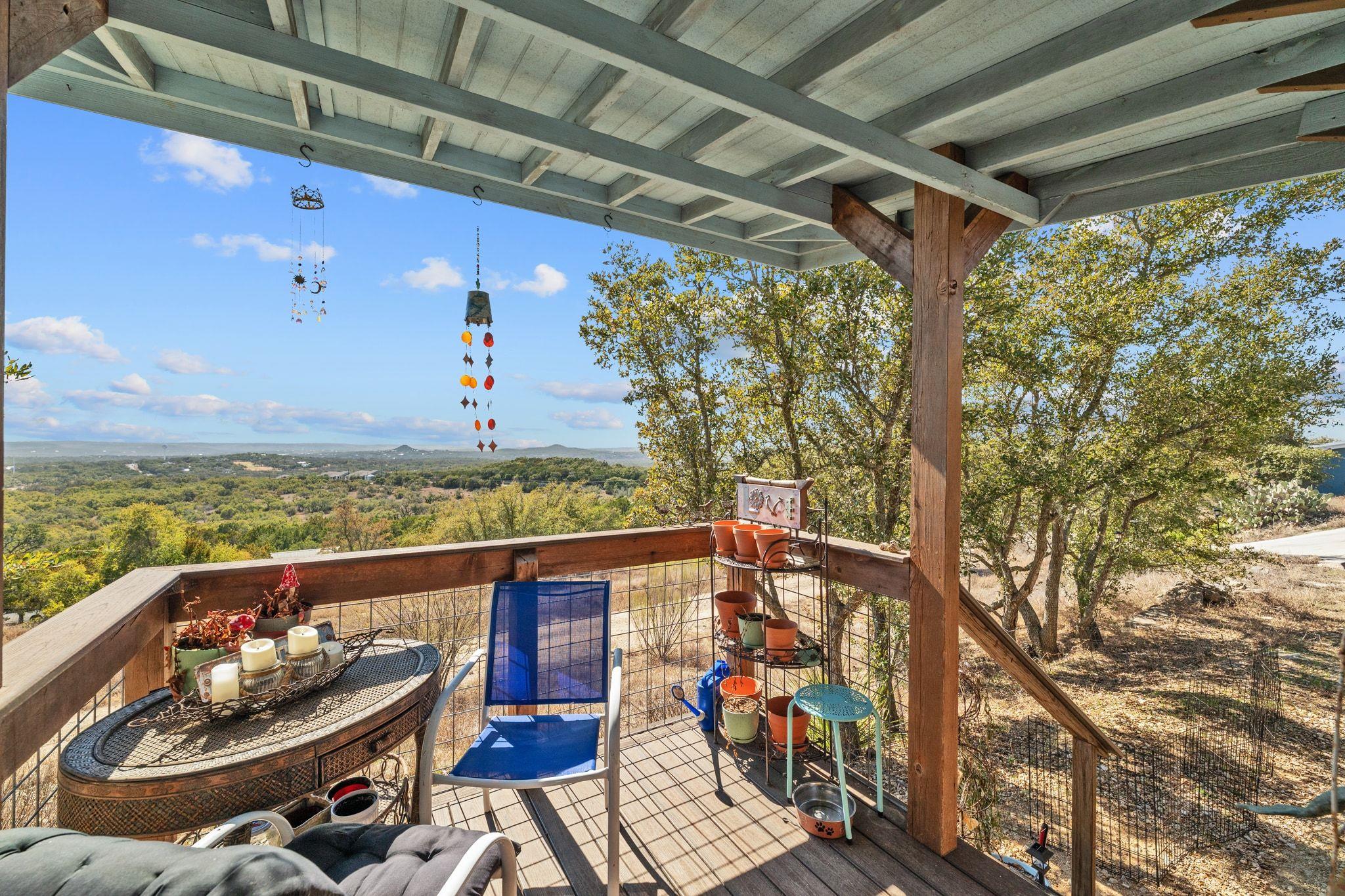 450 Eagles Nest Dr, Wimberley, TX 78676