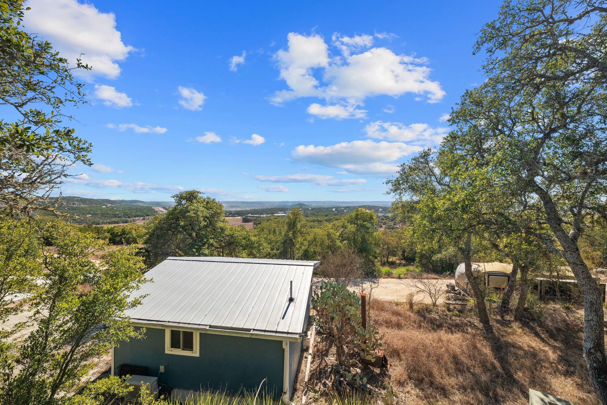 450 Eagles Nest Dr, Wimberley, TX 78676