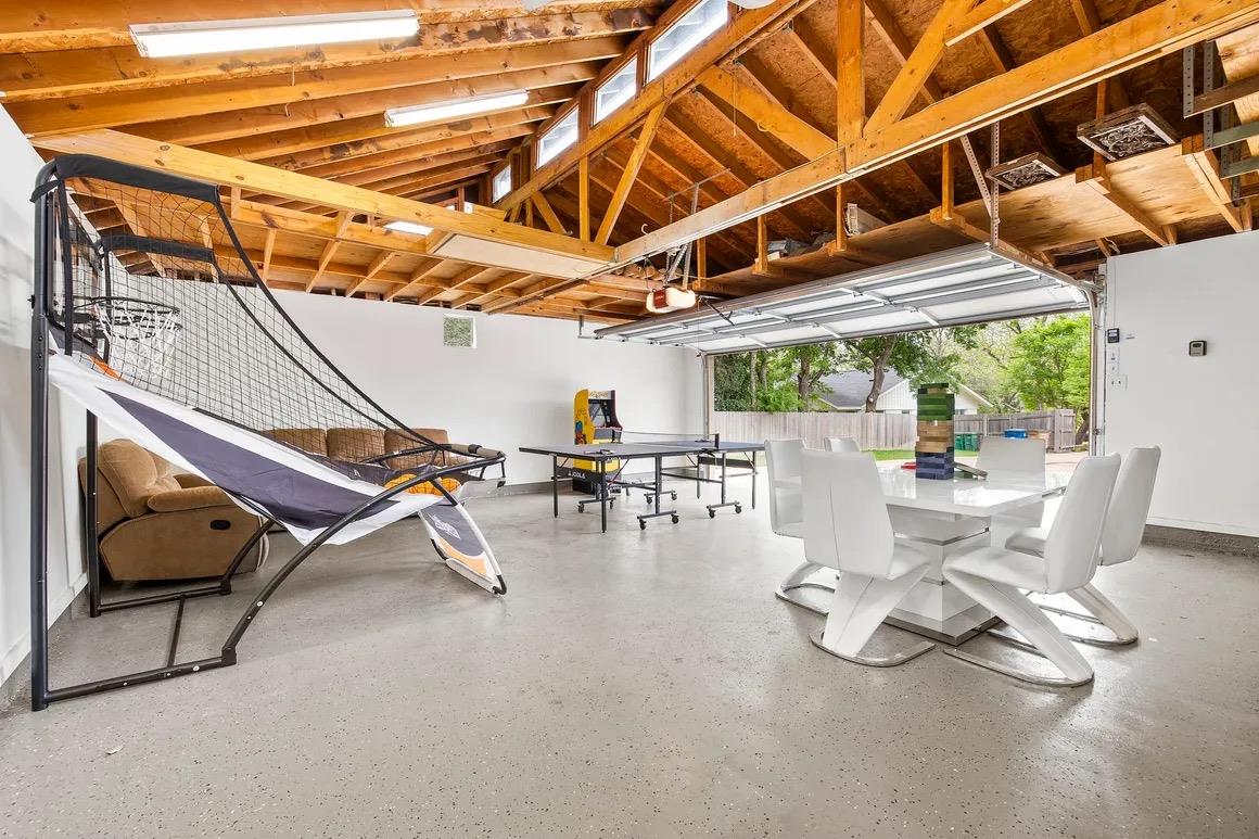 11400 Hornsby St, Austin, TX 78753