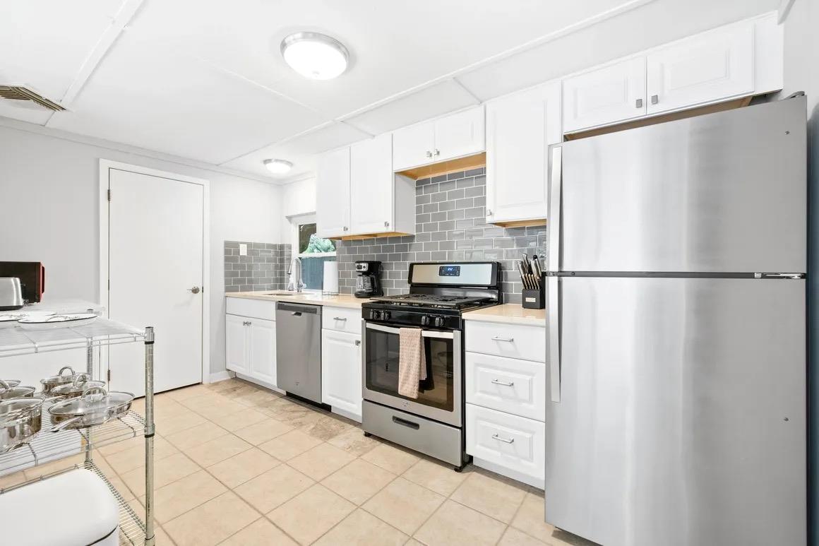 11400 Hornsby St, Austin, TX 78753