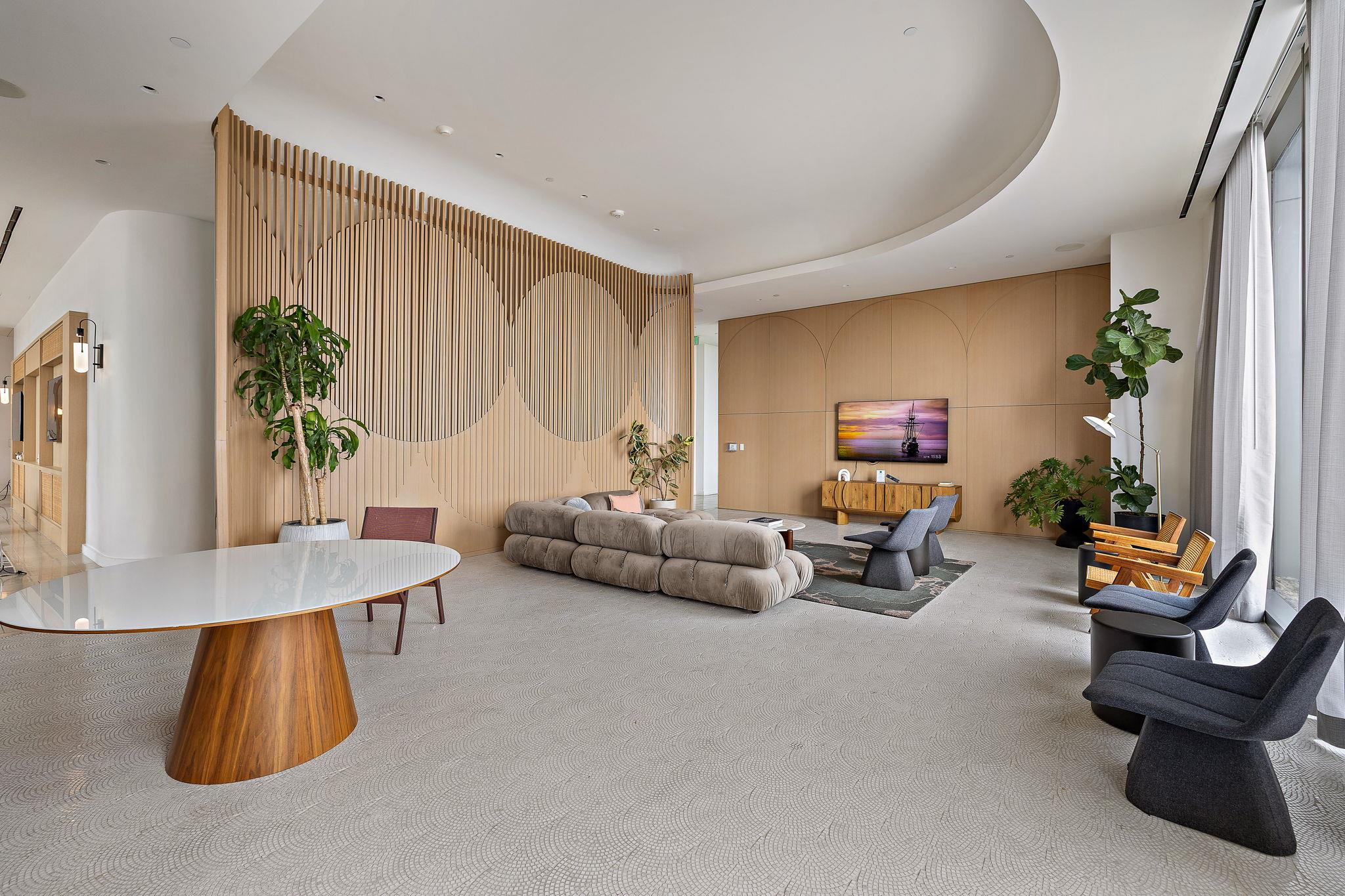 44 East Ave # 1210, Austin, TX 78701