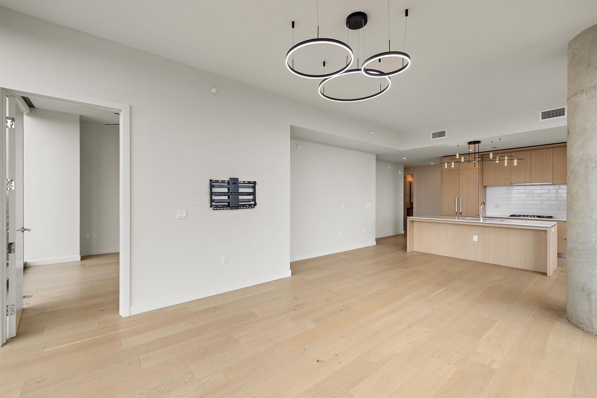 44 East Ave # 1210, Austin, TX 78701