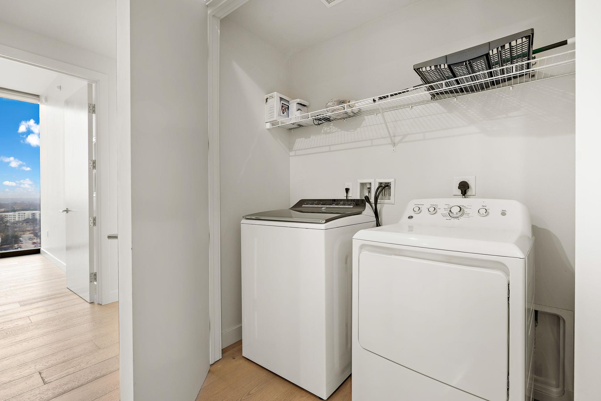 44 East Ave # 1210, Austin, TX 78701