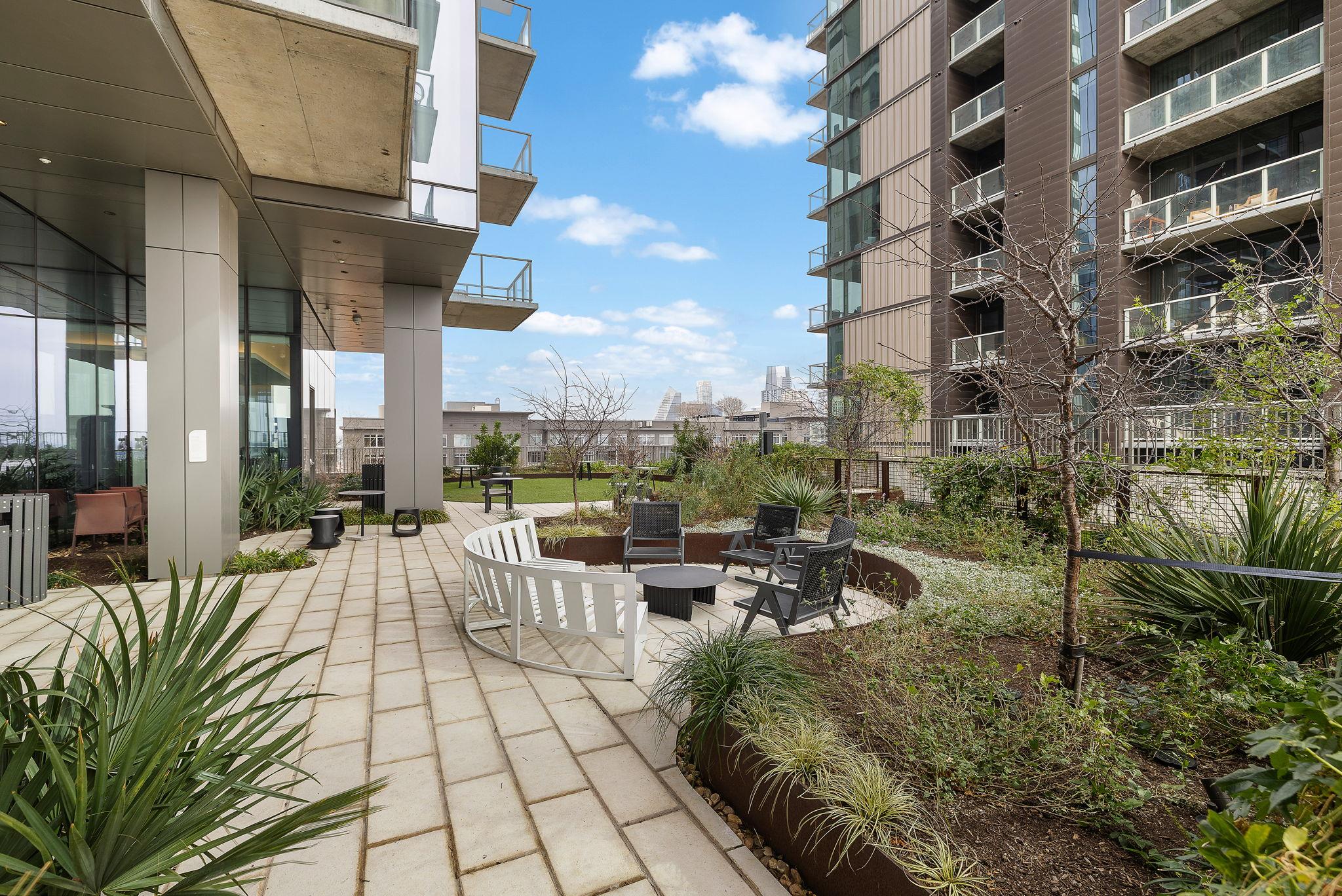 44 East Ave # 1210, Austin, TX 78701