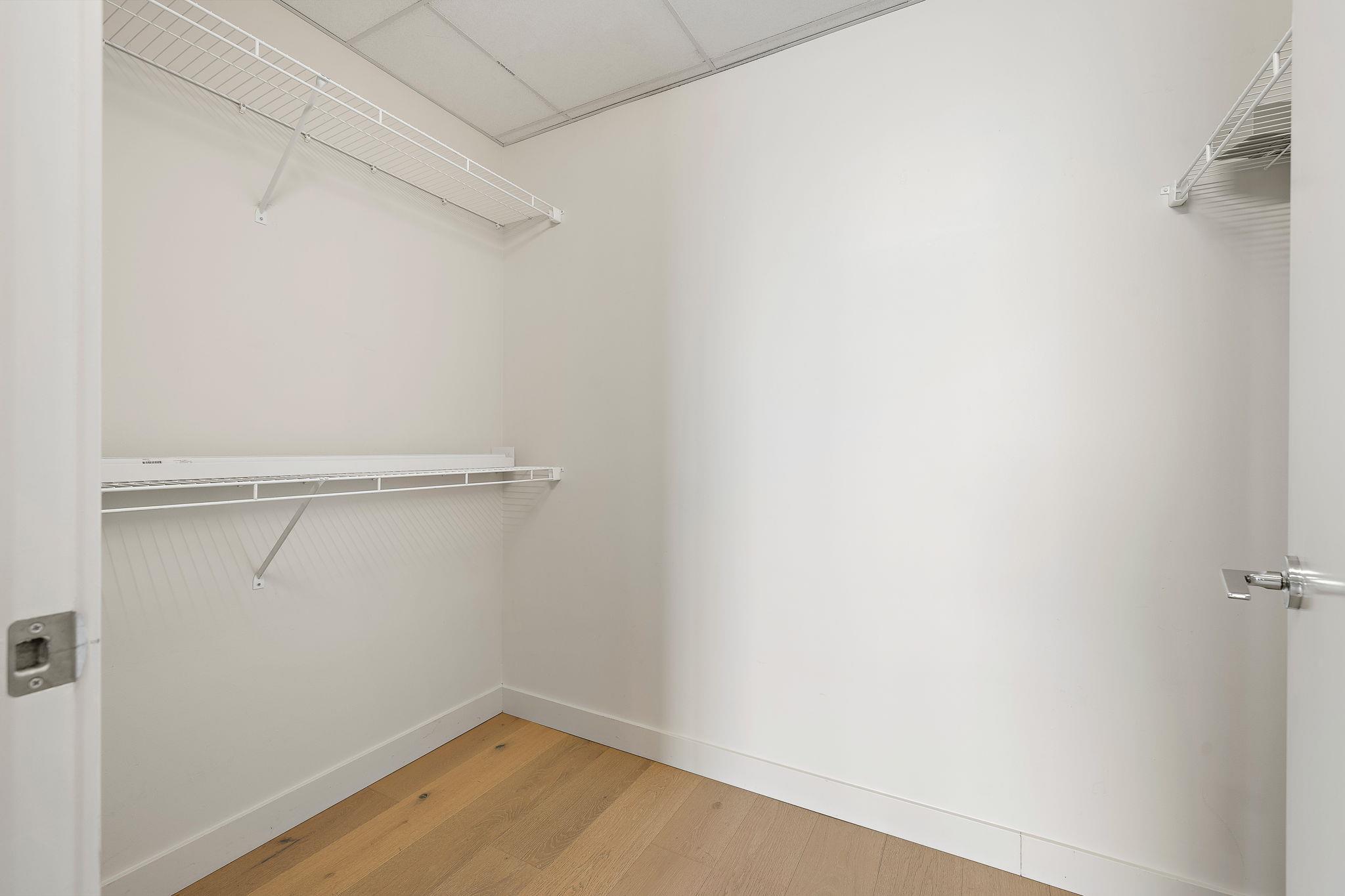 44 East Ave # 1210, Austin, TX 78701