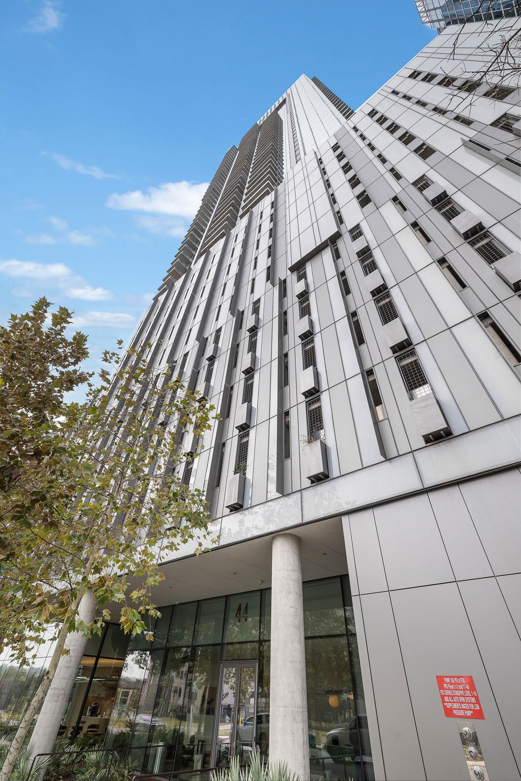 44 East Ave # 1210, Austin, TX 78701