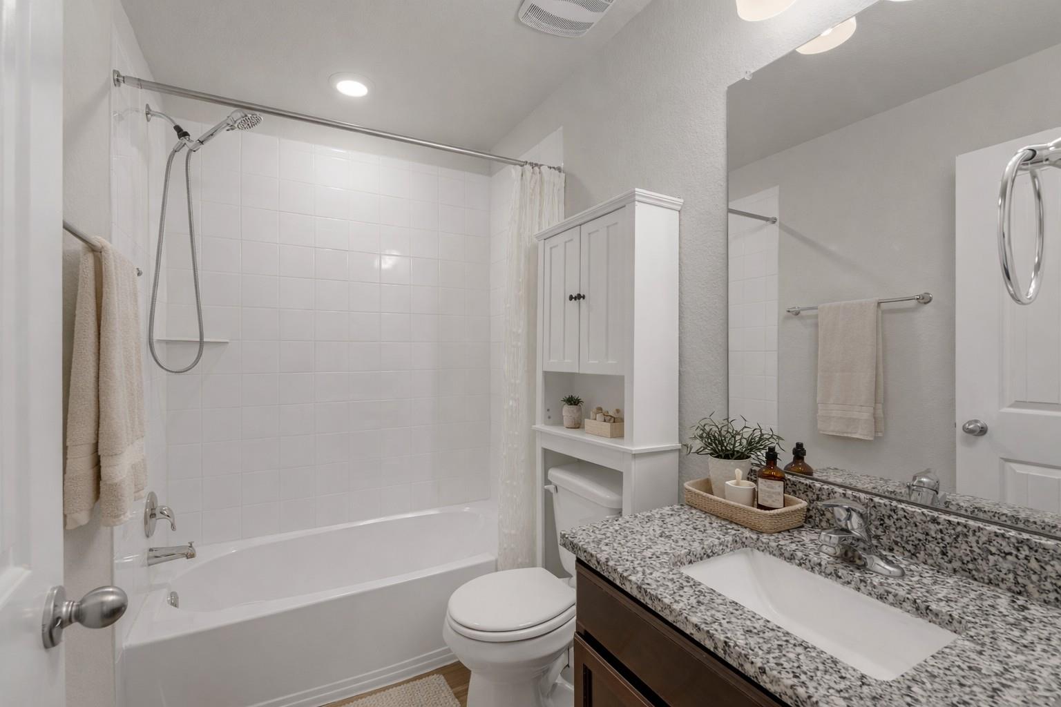 125 Cinnamon Loop, Burnet, TX 78611