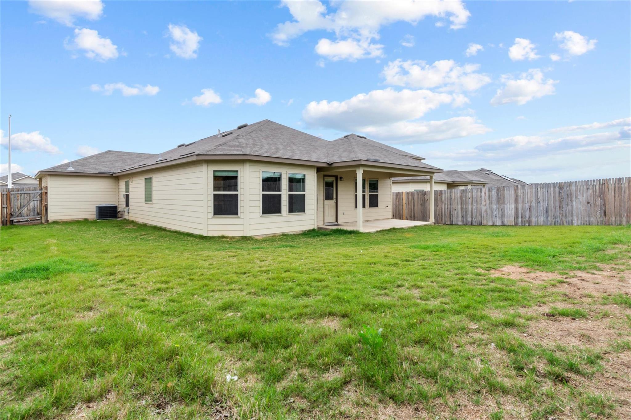 2039 Rowan Way, New Braunfels, TX 78130