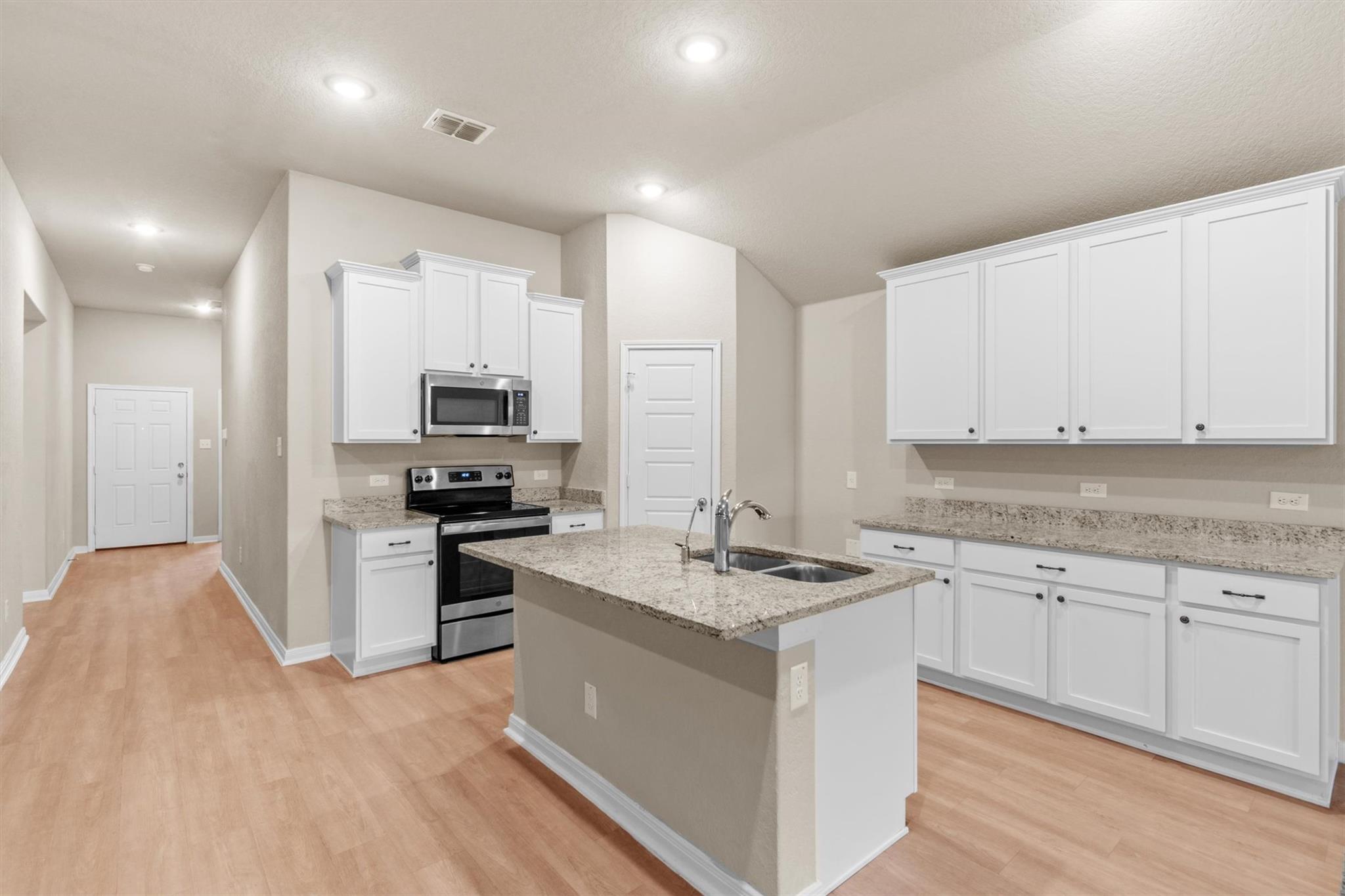 2039 Rowan Way, New Braunfels, TX 78130