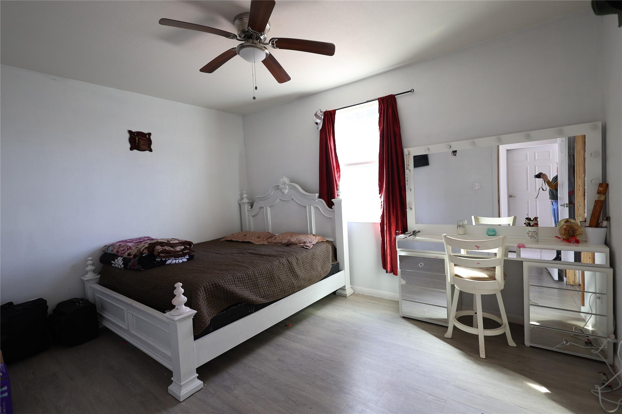 250 La Selva Dr, Elgin, TX 78621