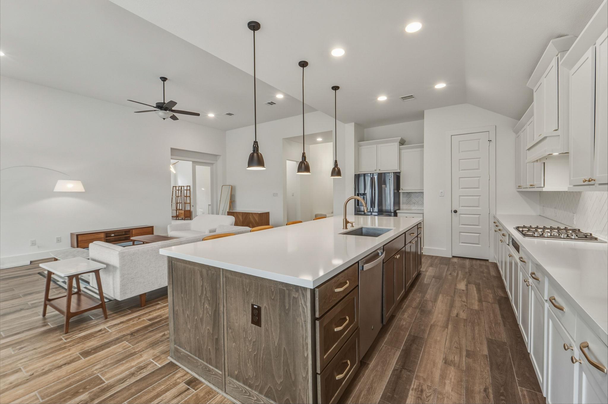 283 Painted Creek Way, Kyle, TX 78640