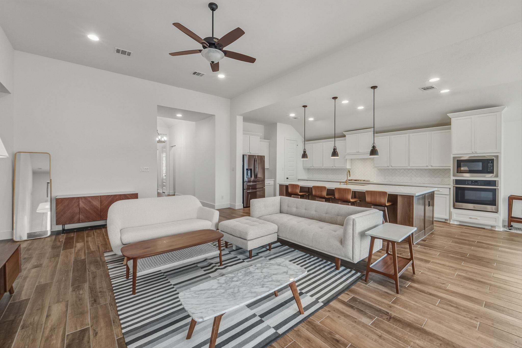 283 Painted Creek Way, Kyle, TX 78640