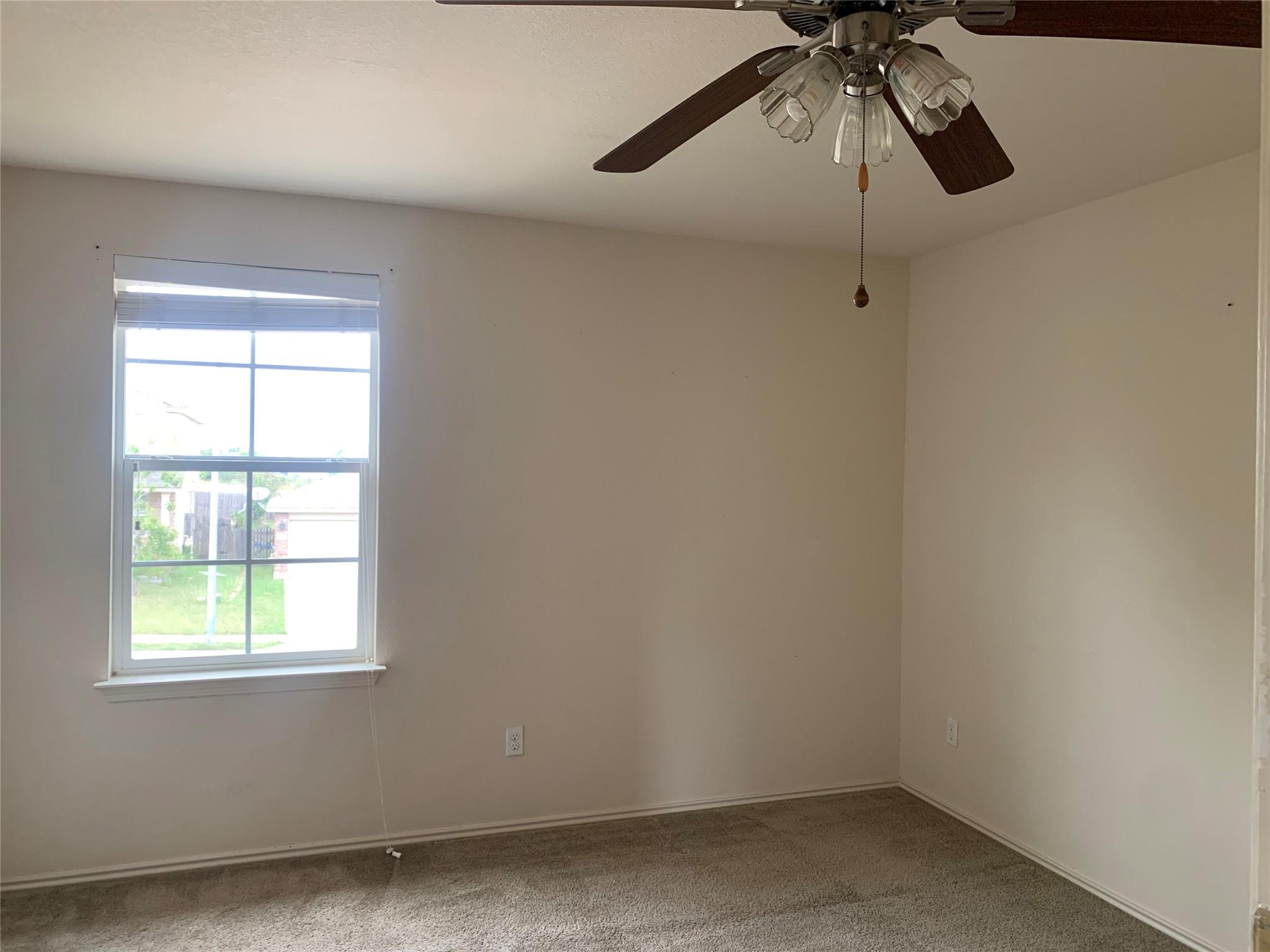 18317 Great Falls St, Manor, TX 78653