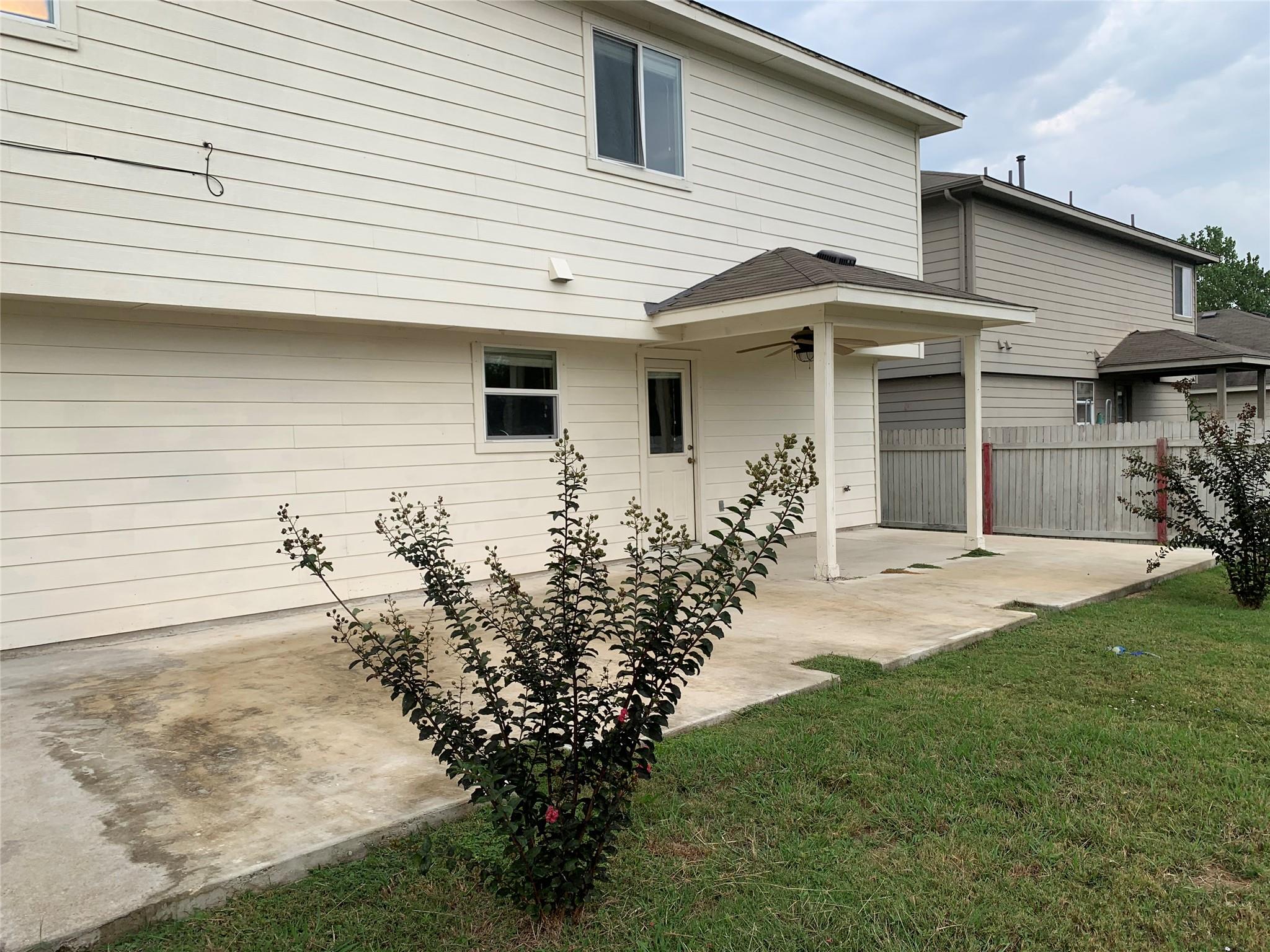 18317 Great Falls St, Manor, TX 78653