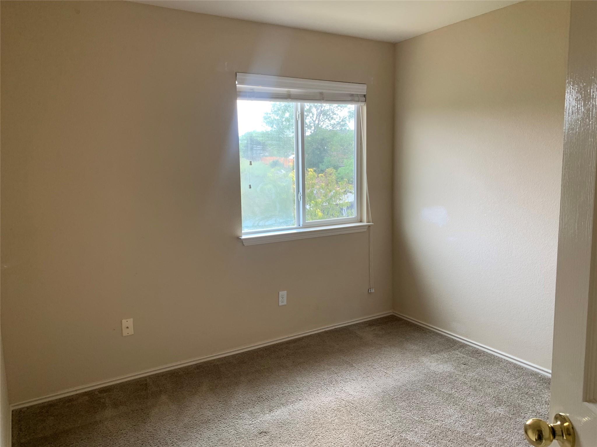 18317 Great Falls St, Manor, TX 78653