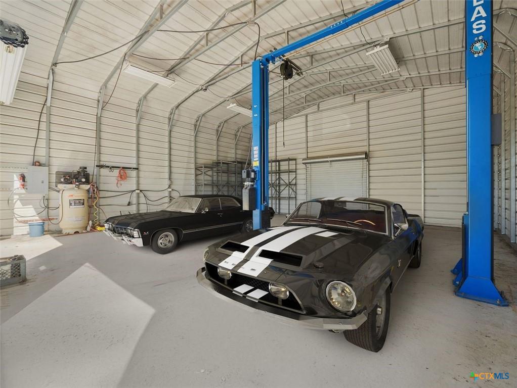 506 Oak Grove Rd, San Marcos, TX 78666