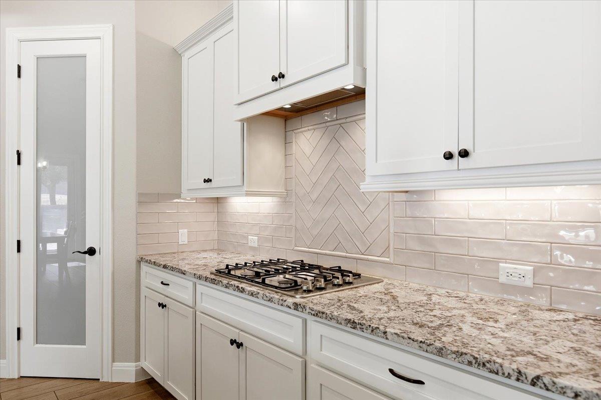 304 Morning Ridge Ct, Georgetown, TX 78628