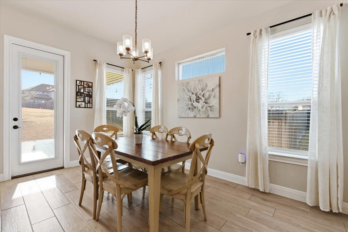 304 Morning Ridge Ct, Georgetown, TX 78628