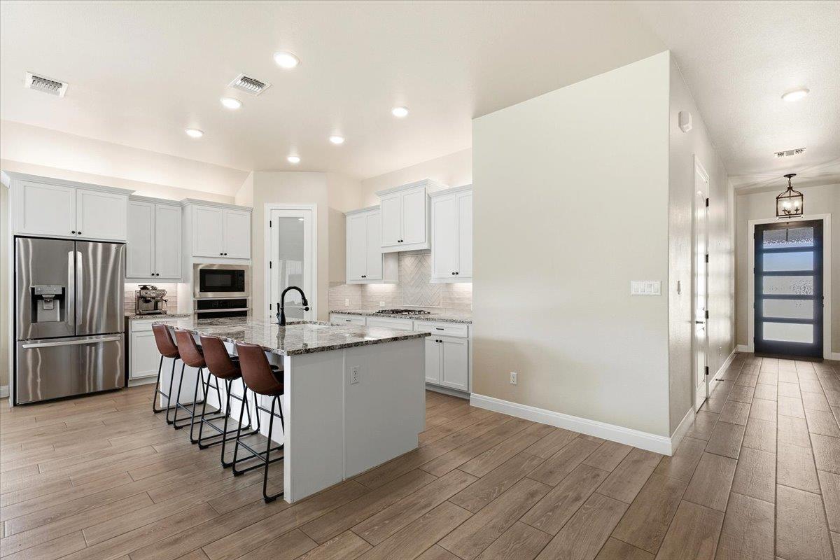 304 Morning Ridge Ct, Georgetown, TX 78628