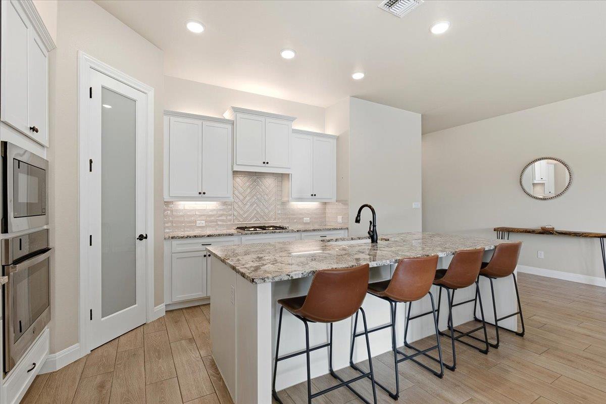 304 Morning Ridge Ct, Georgetown, TX 78628