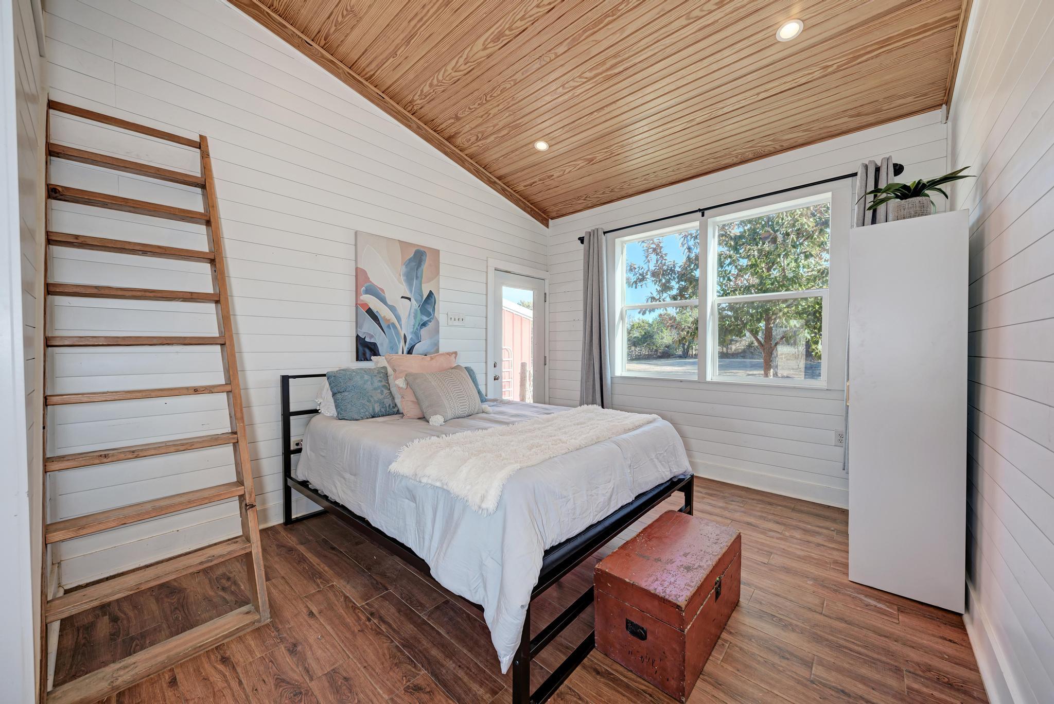 255 Glasscock Rd, Liberty Hill, TX 78642