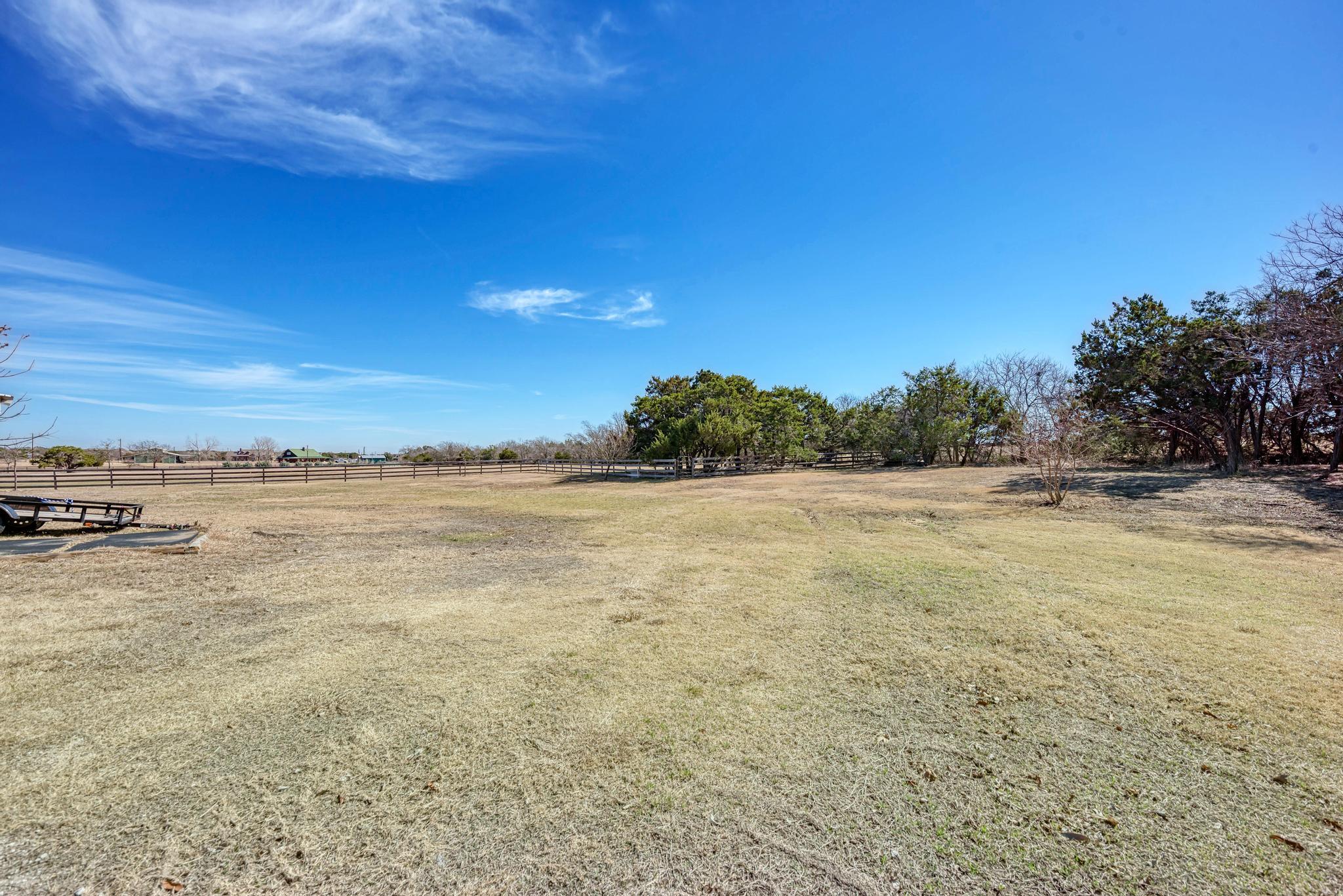 255 Glasscock Rd, Liberty Hill, TX 78642