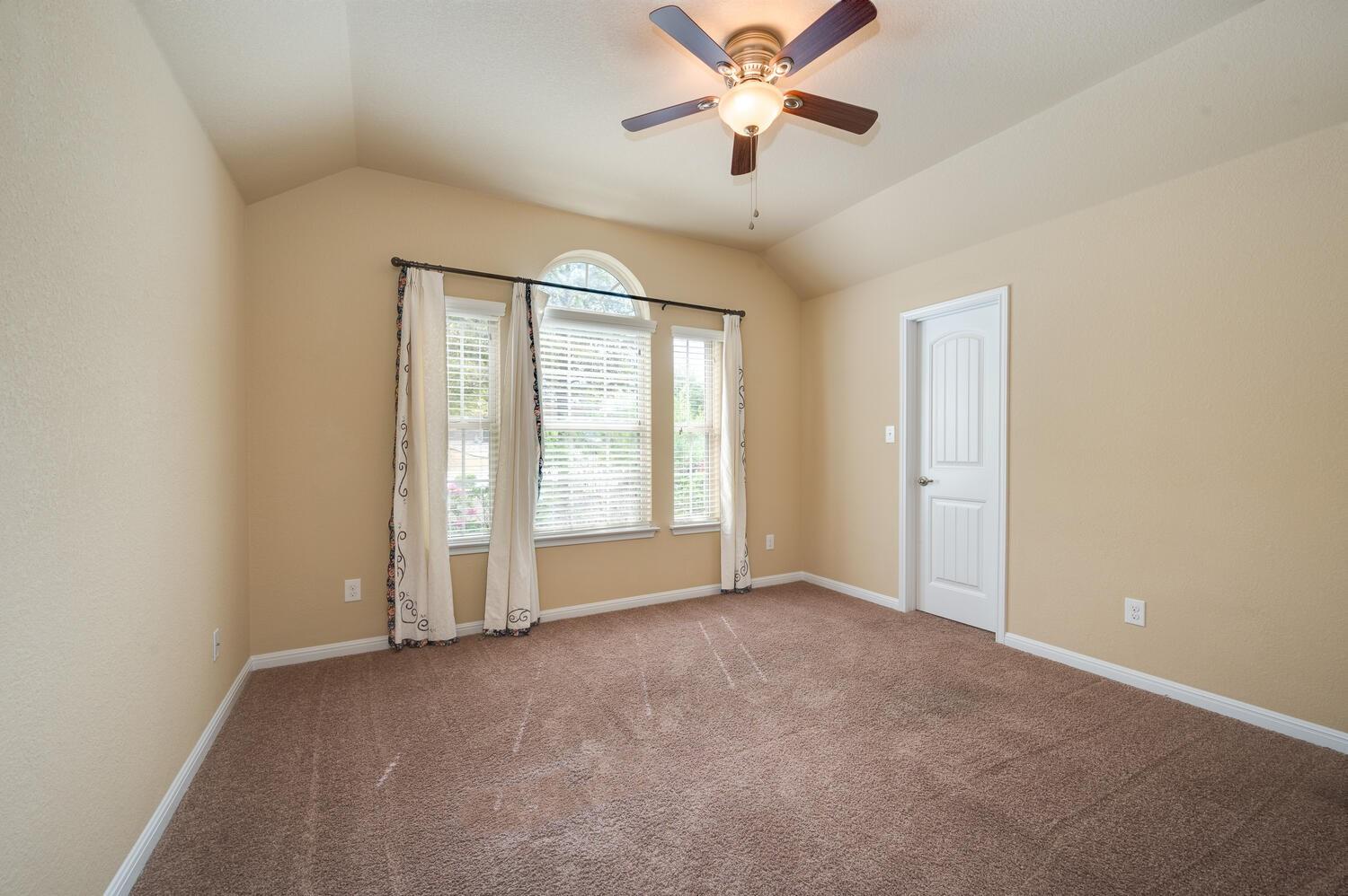 5812 Gunnison Turn Rd, Austin, TX 78738