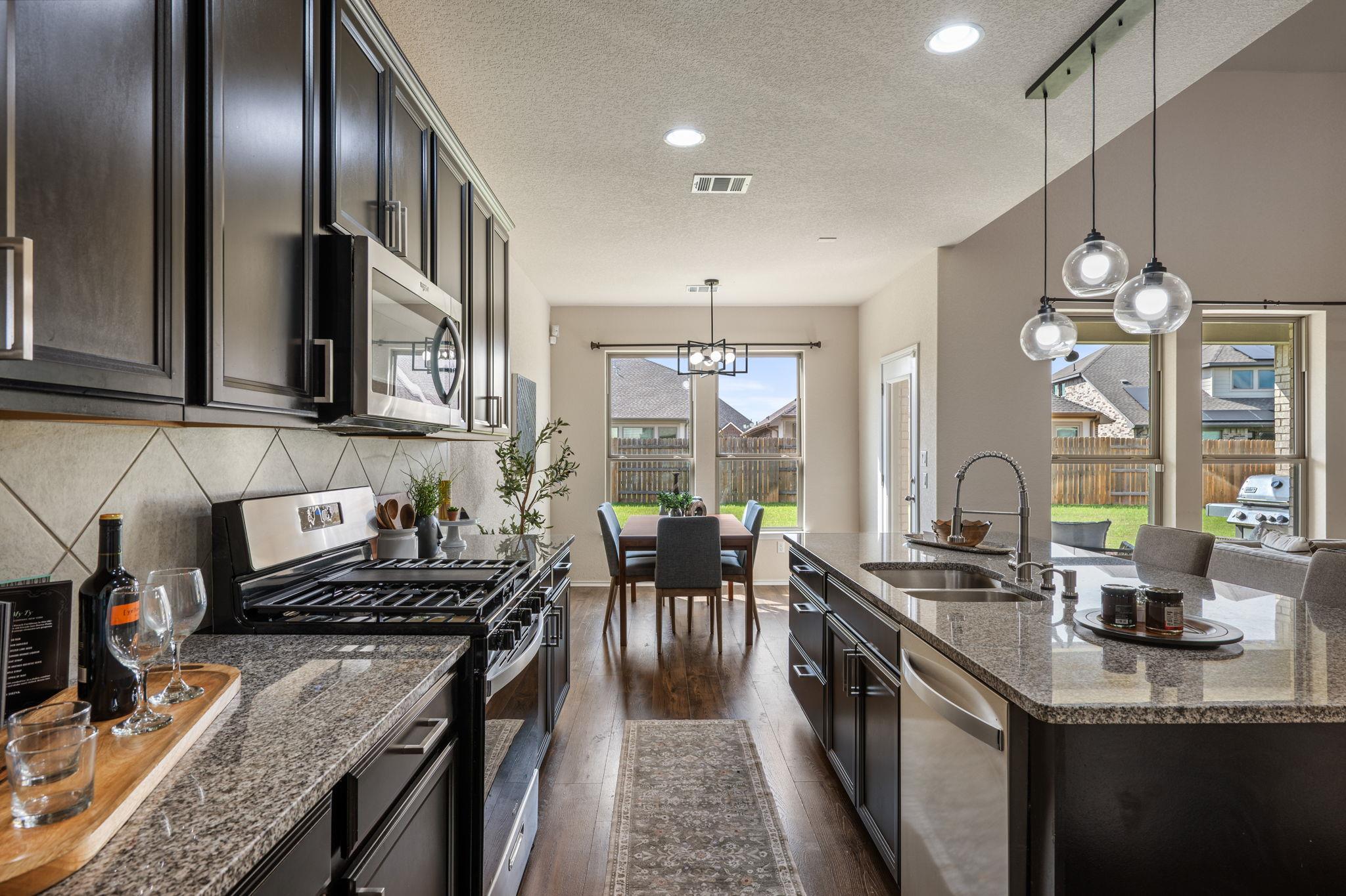 2028 Caritas Dr, Leander, TX 78641