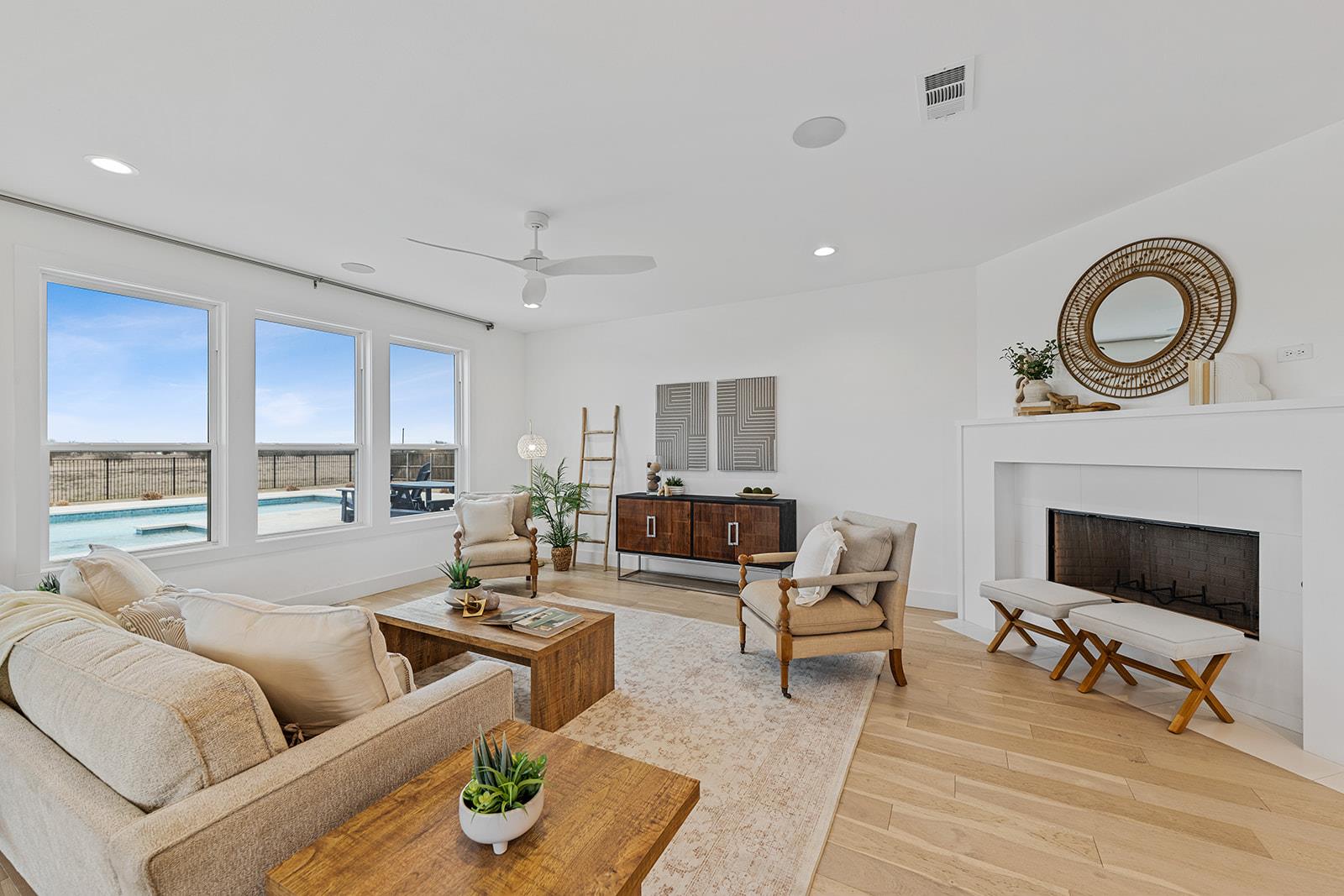 477 Willow Moon Ranch Rd, Crawford, TX 76638