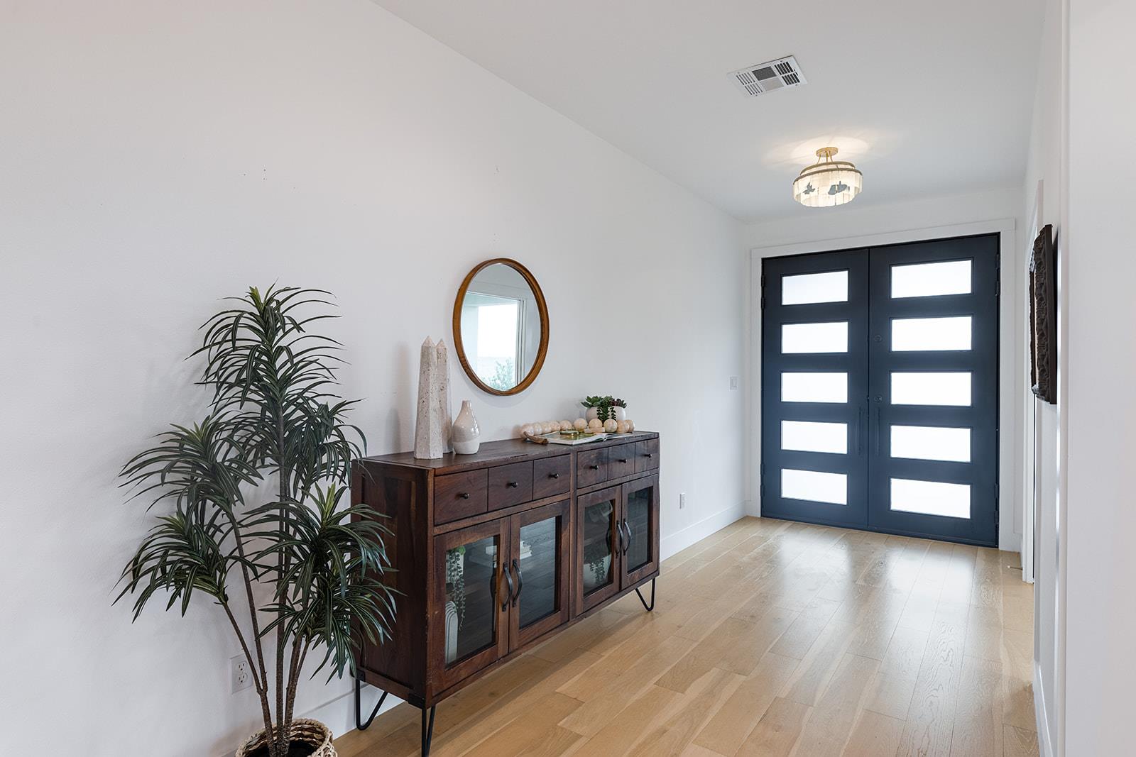 477 Willow Moon Ranch Rd, Crawford, TX 76638