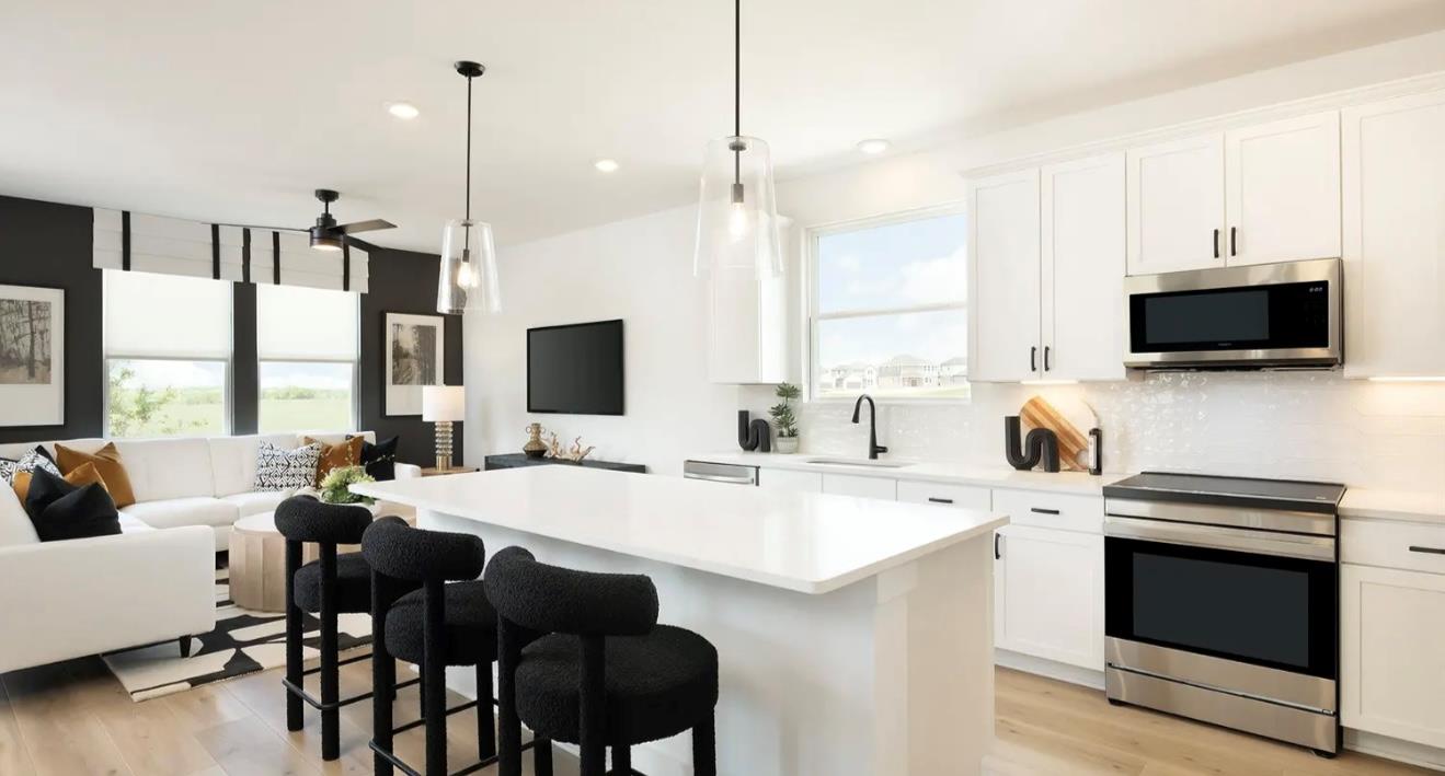 212 Sycamore Pines, Kyle, TX 78640