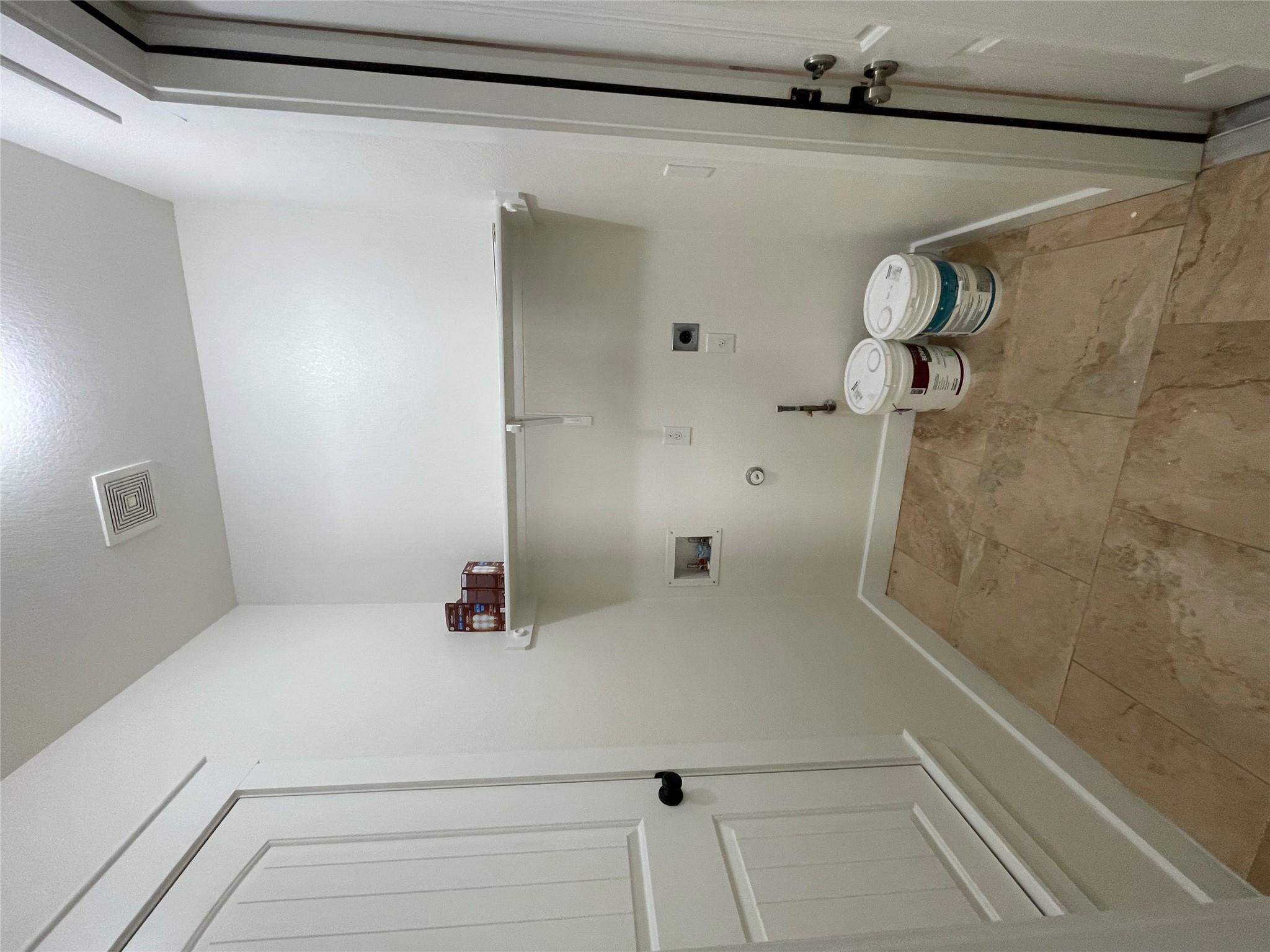 706 W Lockhart St, Kyle, TX 78640