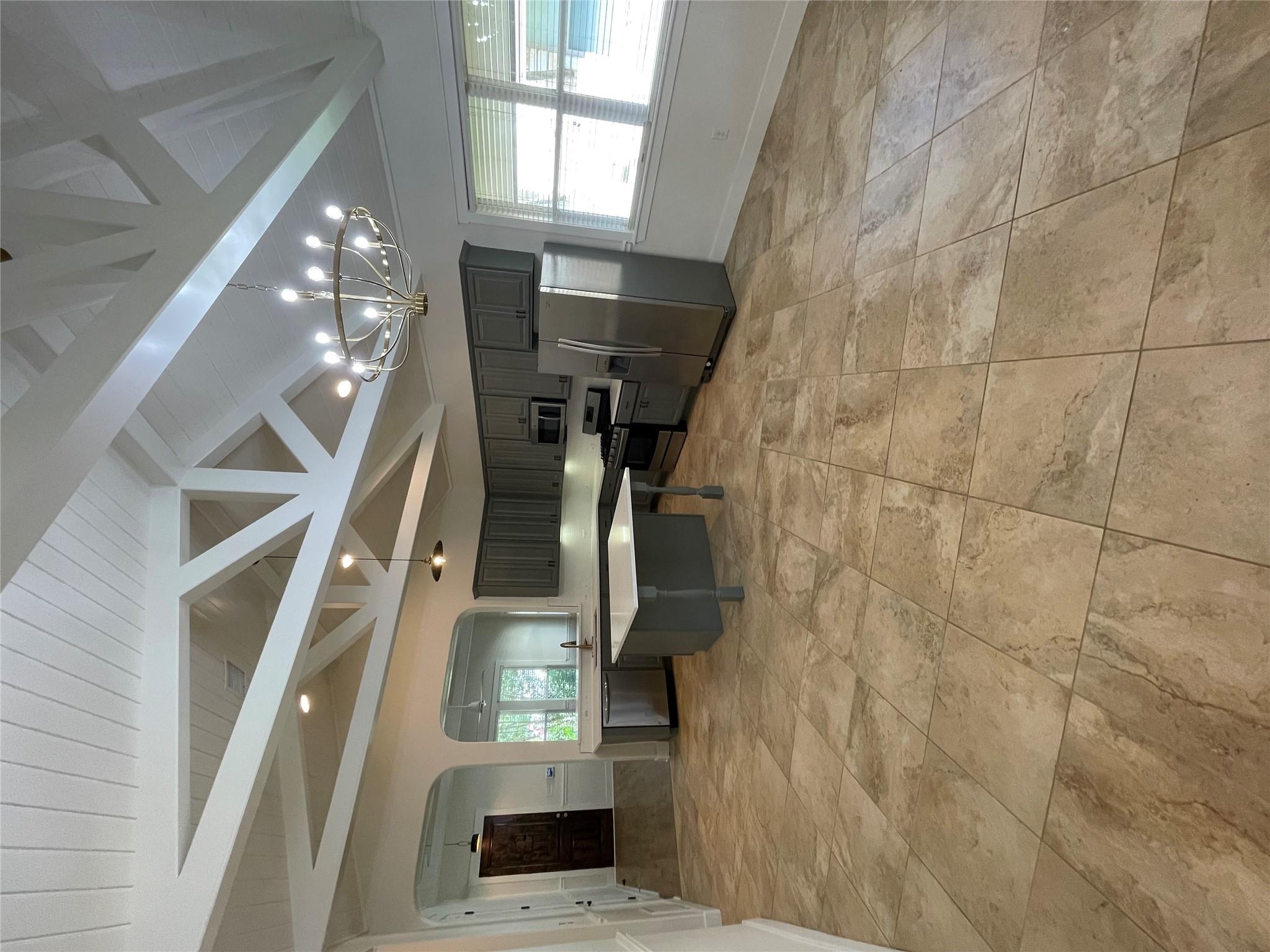 706 W Lockhart St, Kyle, TX 78640