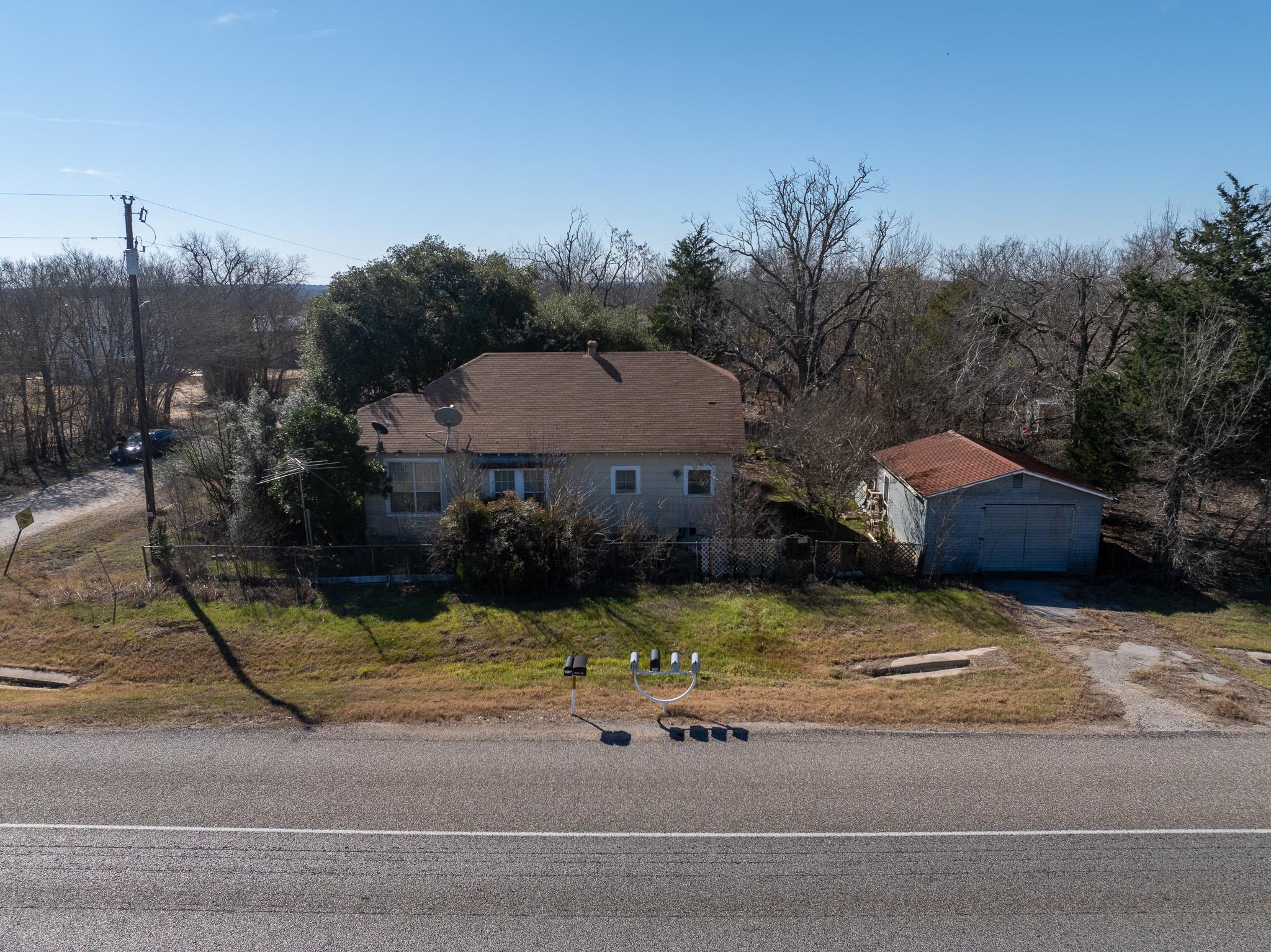 3793 Us-290 E, Paige, TX 78659