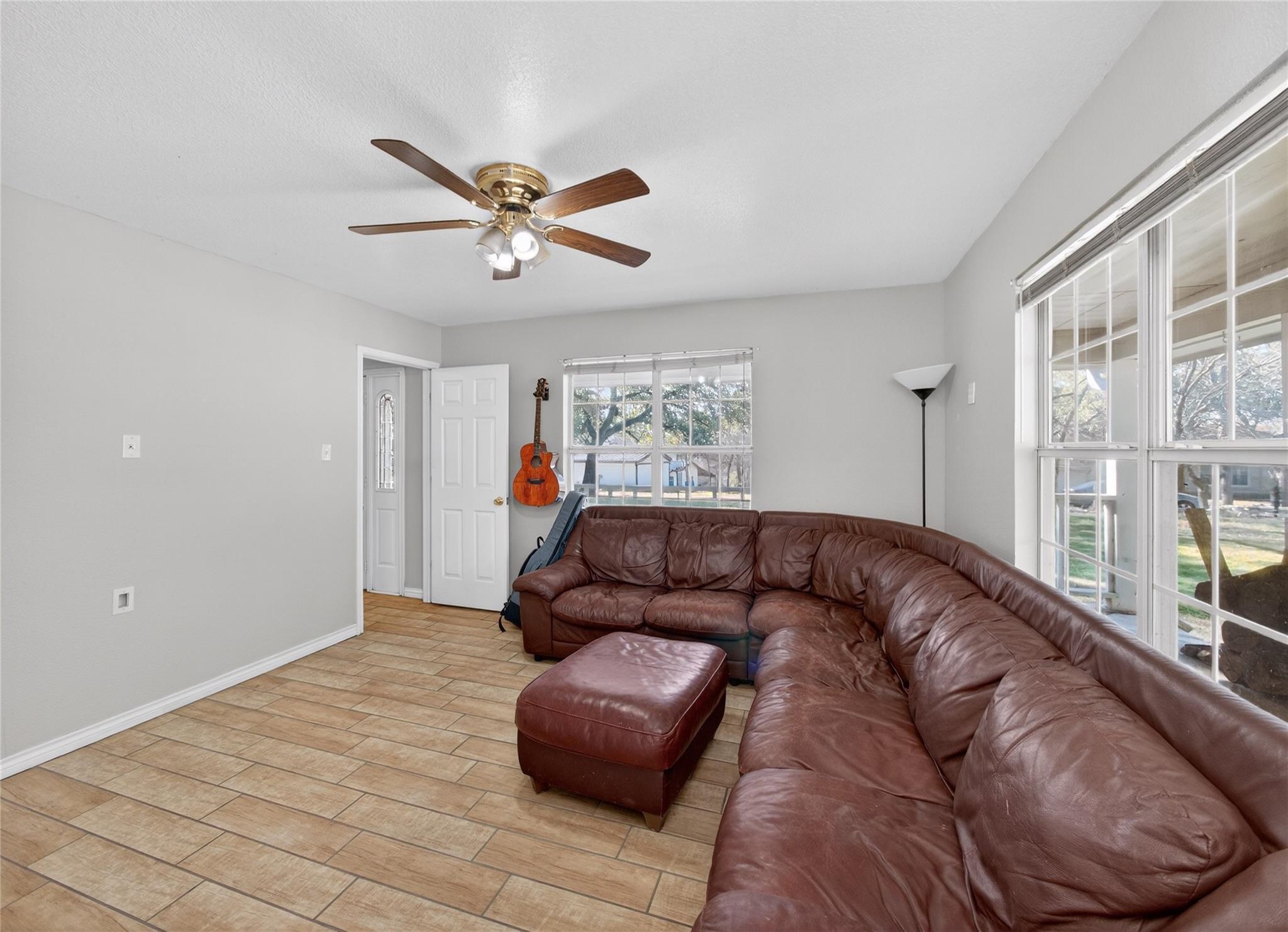 380 Salado Creek Rd, Salado, TX 76571