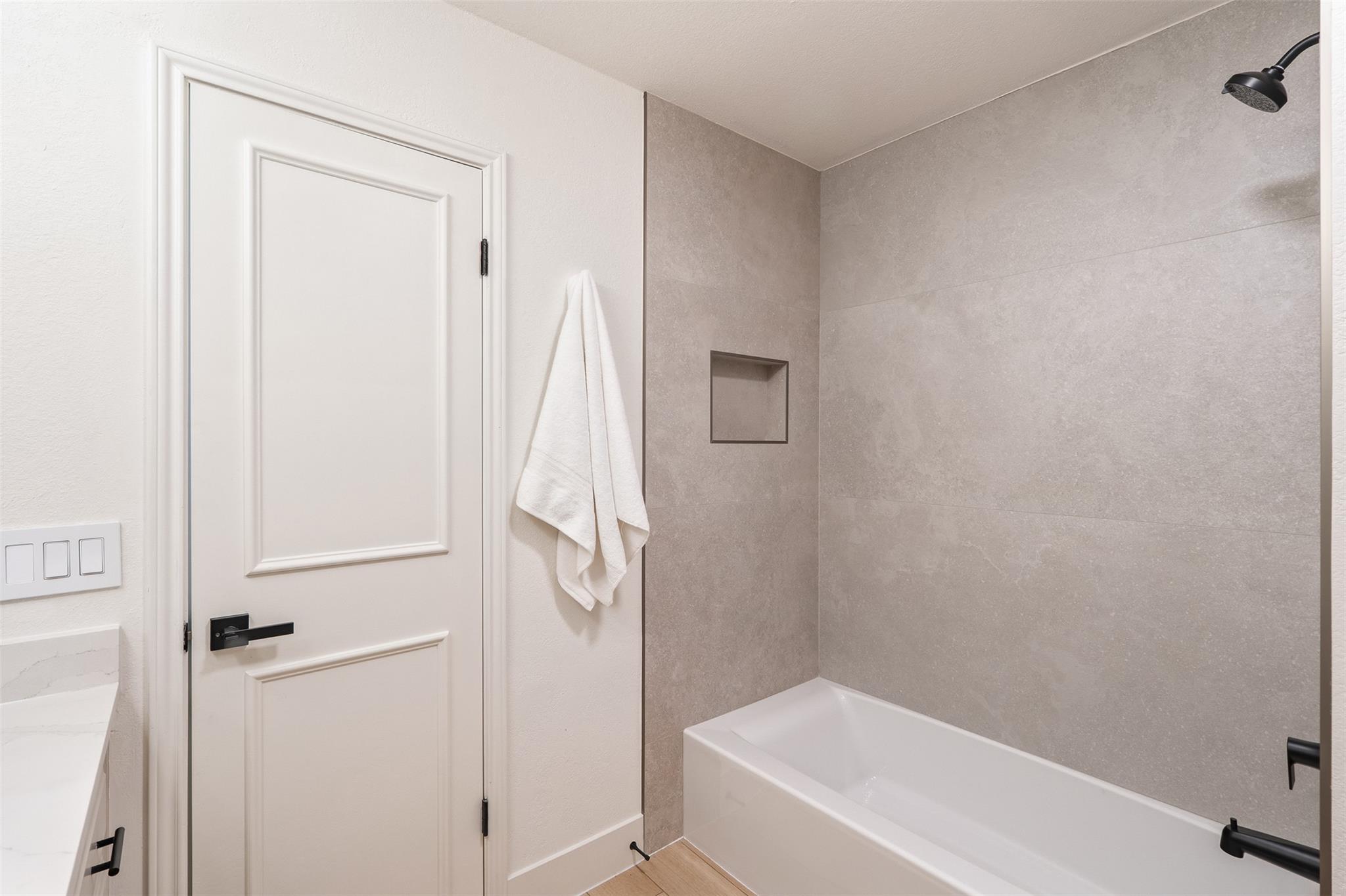 300 Norwood Dr W, Georgetown, TX 78628