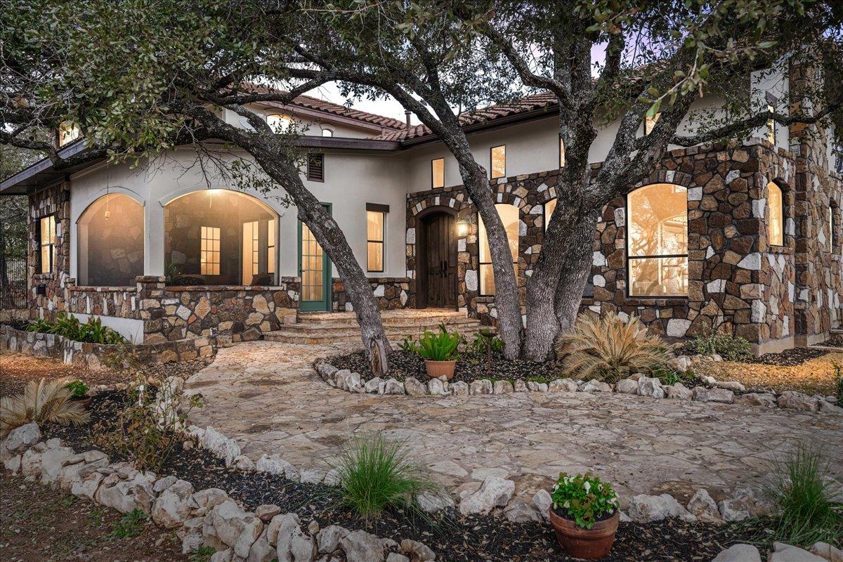 2808 & 2804 Fall Creek Estates Dr, Spicewood, TX 78669